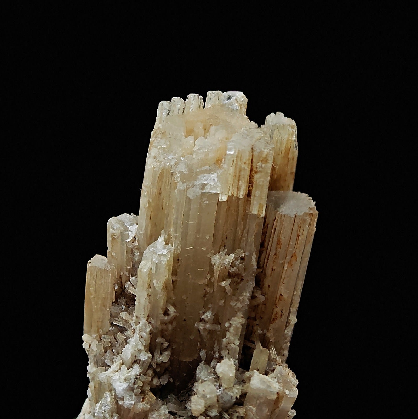 ARAGONITE – Double-Terminated Columnar Crystal, Minglanilla, Spain