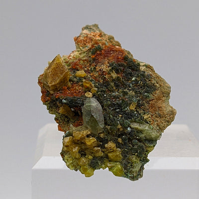 Back view of rodingite specimen showing Titanite, Diopside and Clinozoisite crystals, Bellecombe, Italy