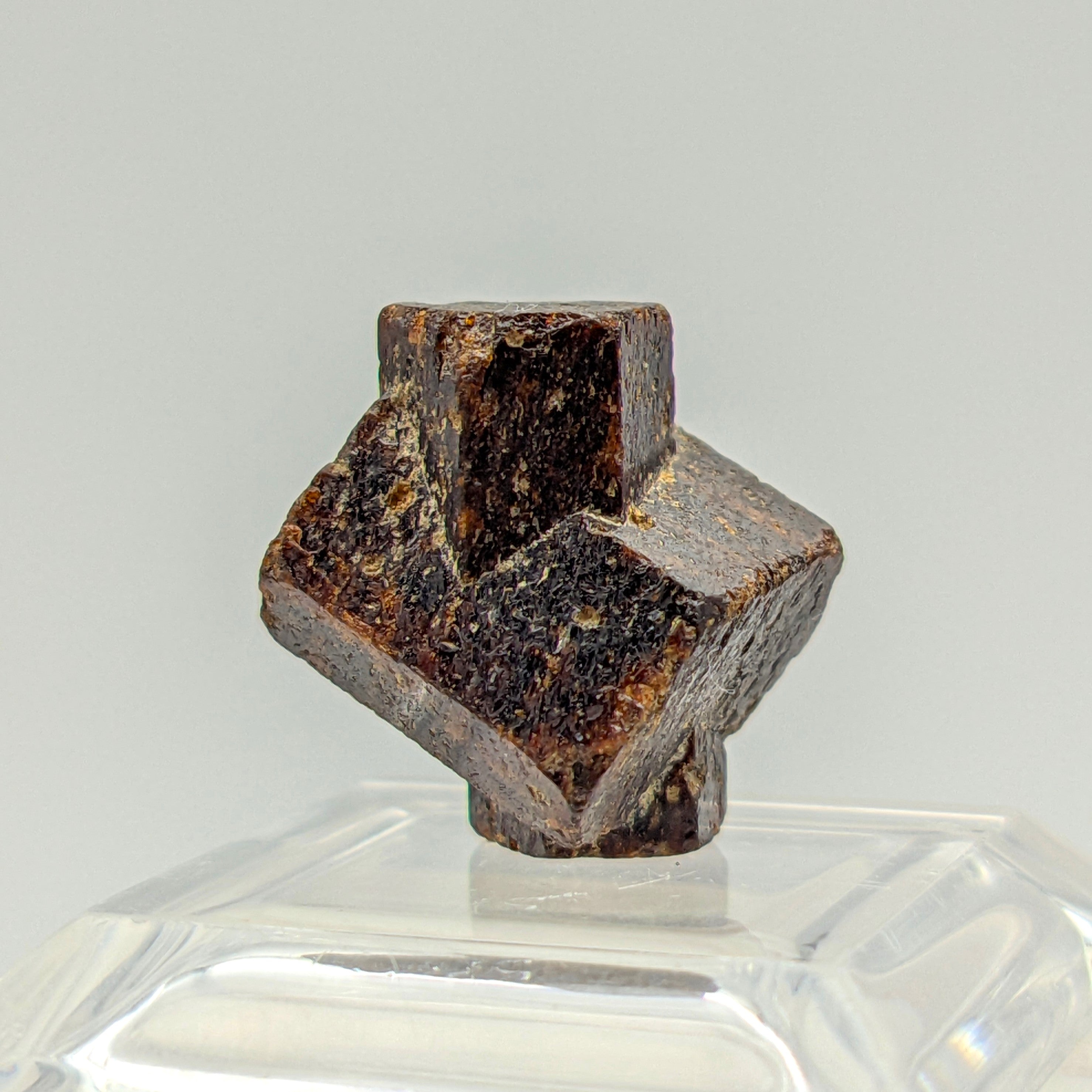 STAUROLITE – Reddish Twinned Cross Crystal, Coray, Brittany, France