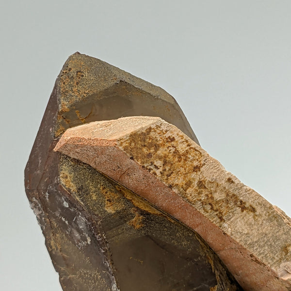 ORTHOCLASE & SMOKY QUARTZ – Pink Crystal Contrast, Monte Maria, Sardinia, Italy