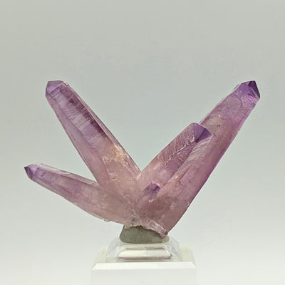 Amethyst crystal cluster viewed from above showing splayed prisms, Piedra Parada, Veracruz, Mexico