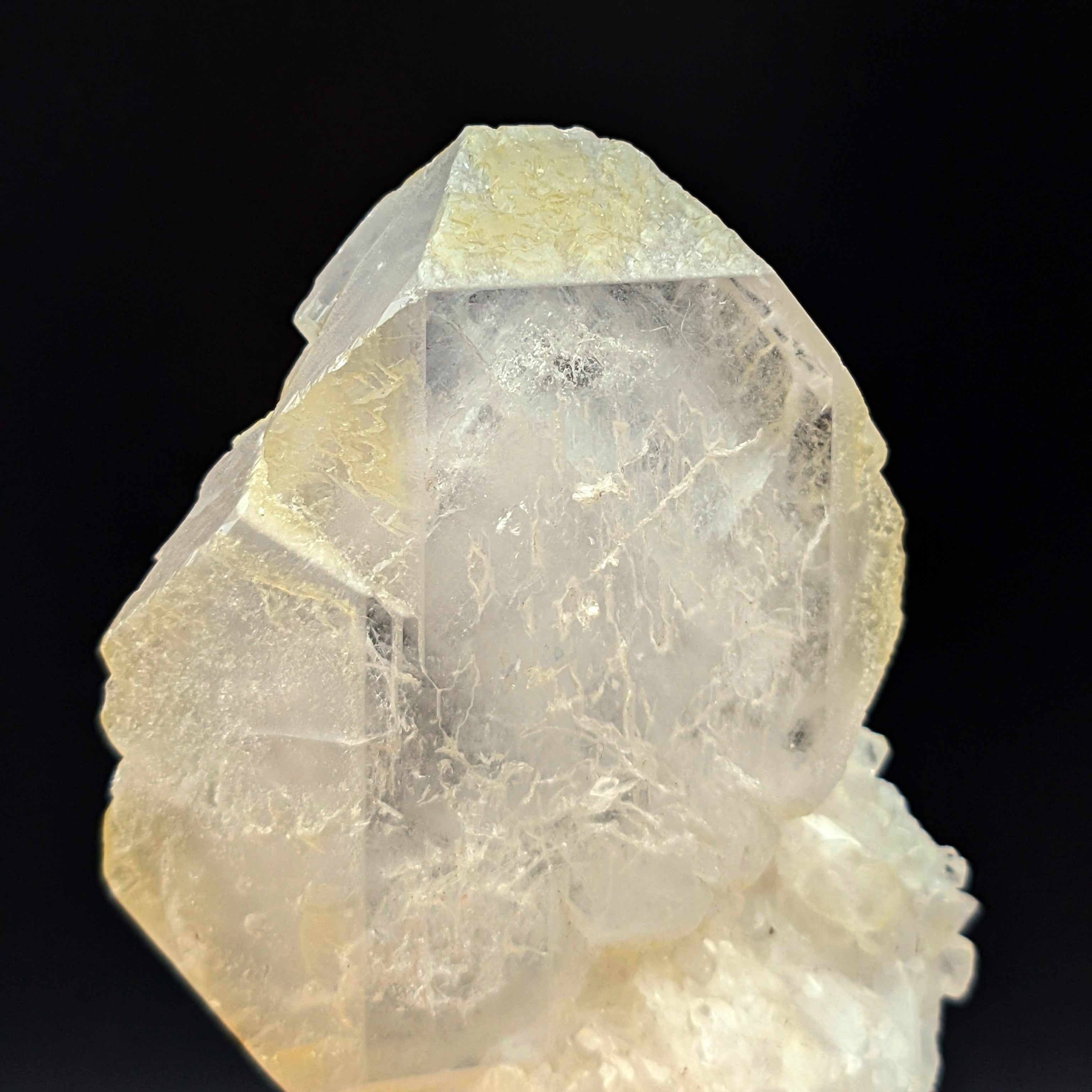 BARYTE – Huge White/Yellow Crystal Cluster, Chang Guang Chong, China