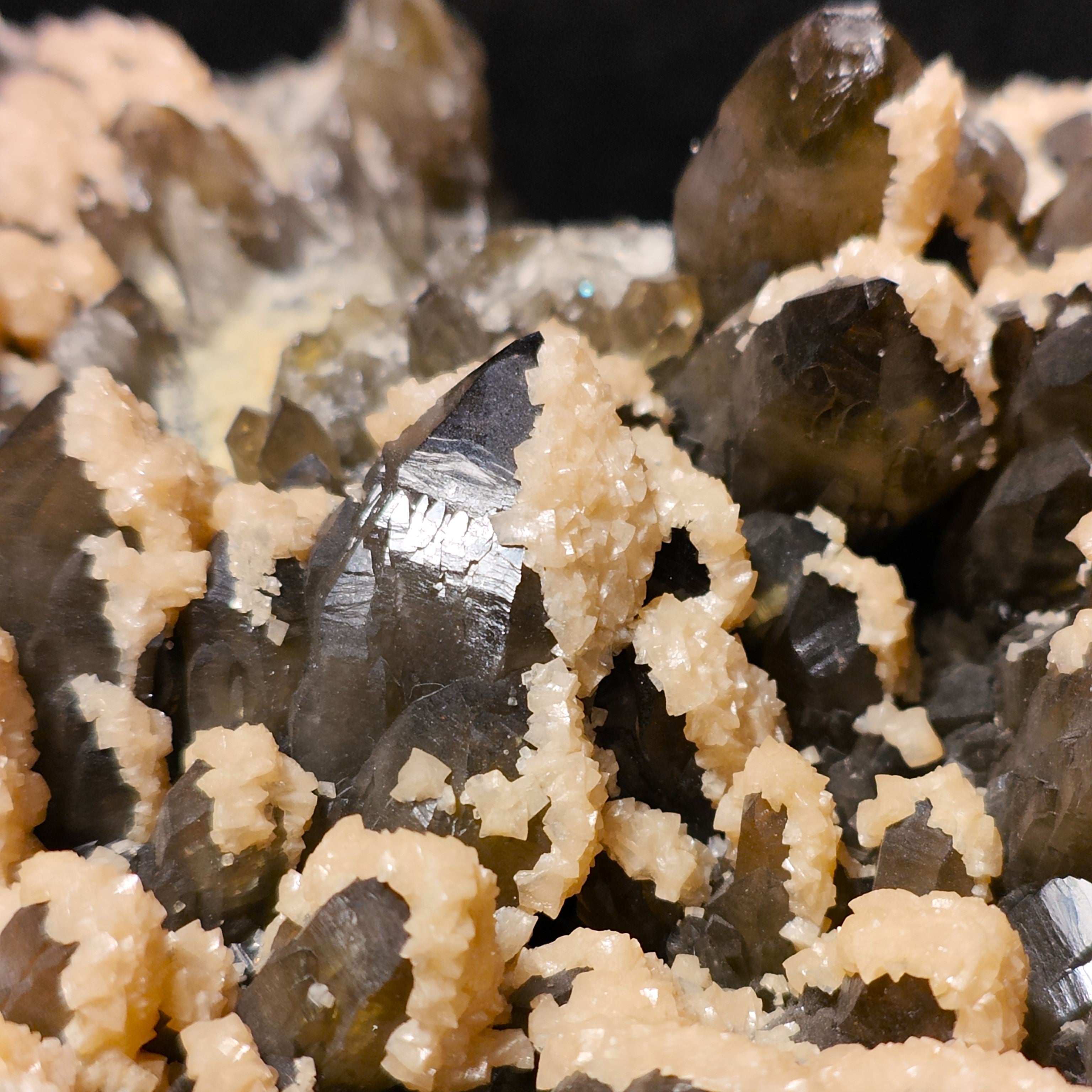 SMOKY QUARTZ & PINK DOLOMITE – Huge Citrine-Toned Cluster, Cavnic, Romania