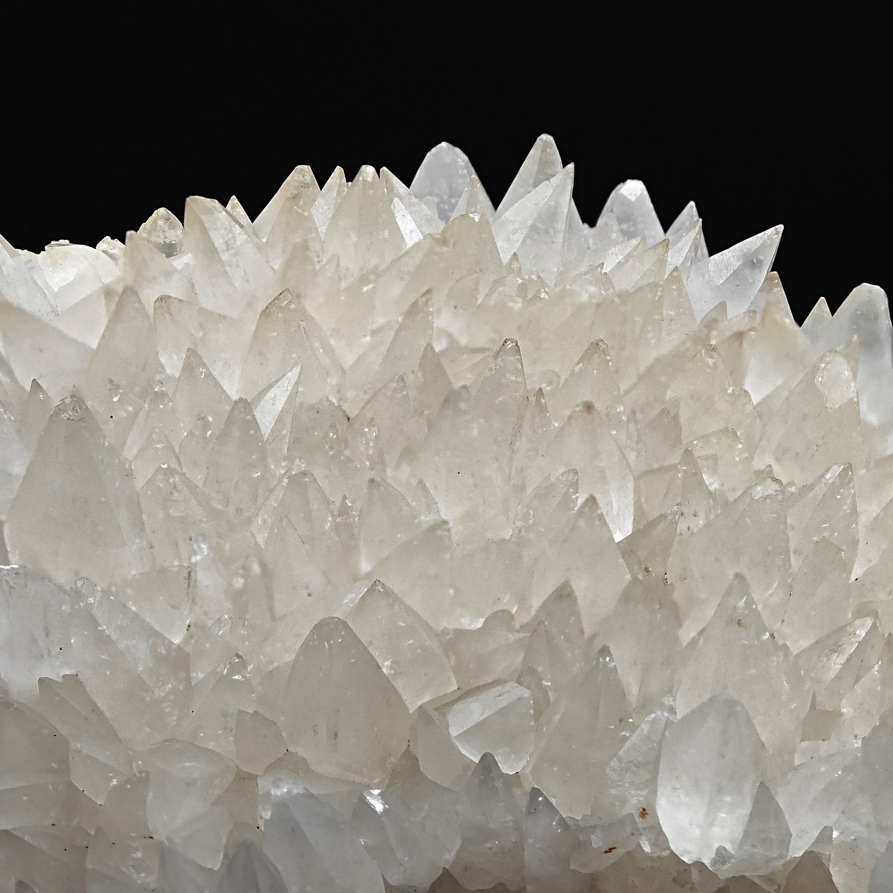 CALCITE – Dogtooth Scalenohedral Crystals, Gola del Furlo, Marche, Italy
