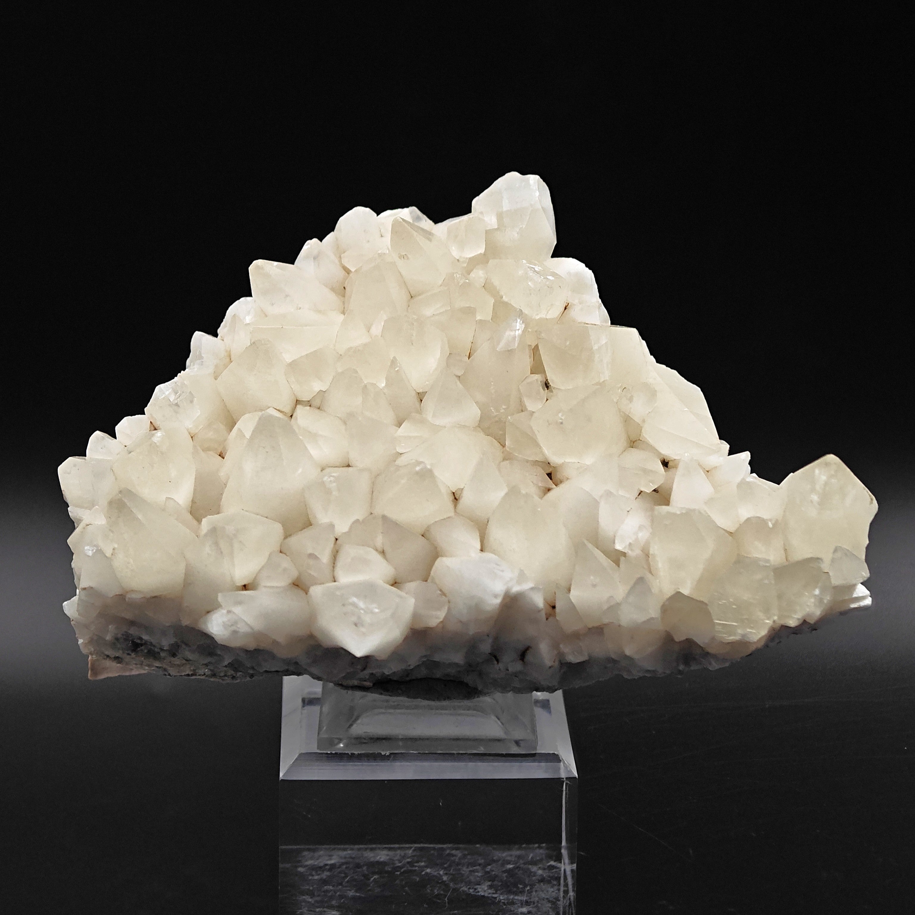 CALCITE – Dogtooth Scalenohedron, Milky White, Furlo Gorge, Marche, Italy