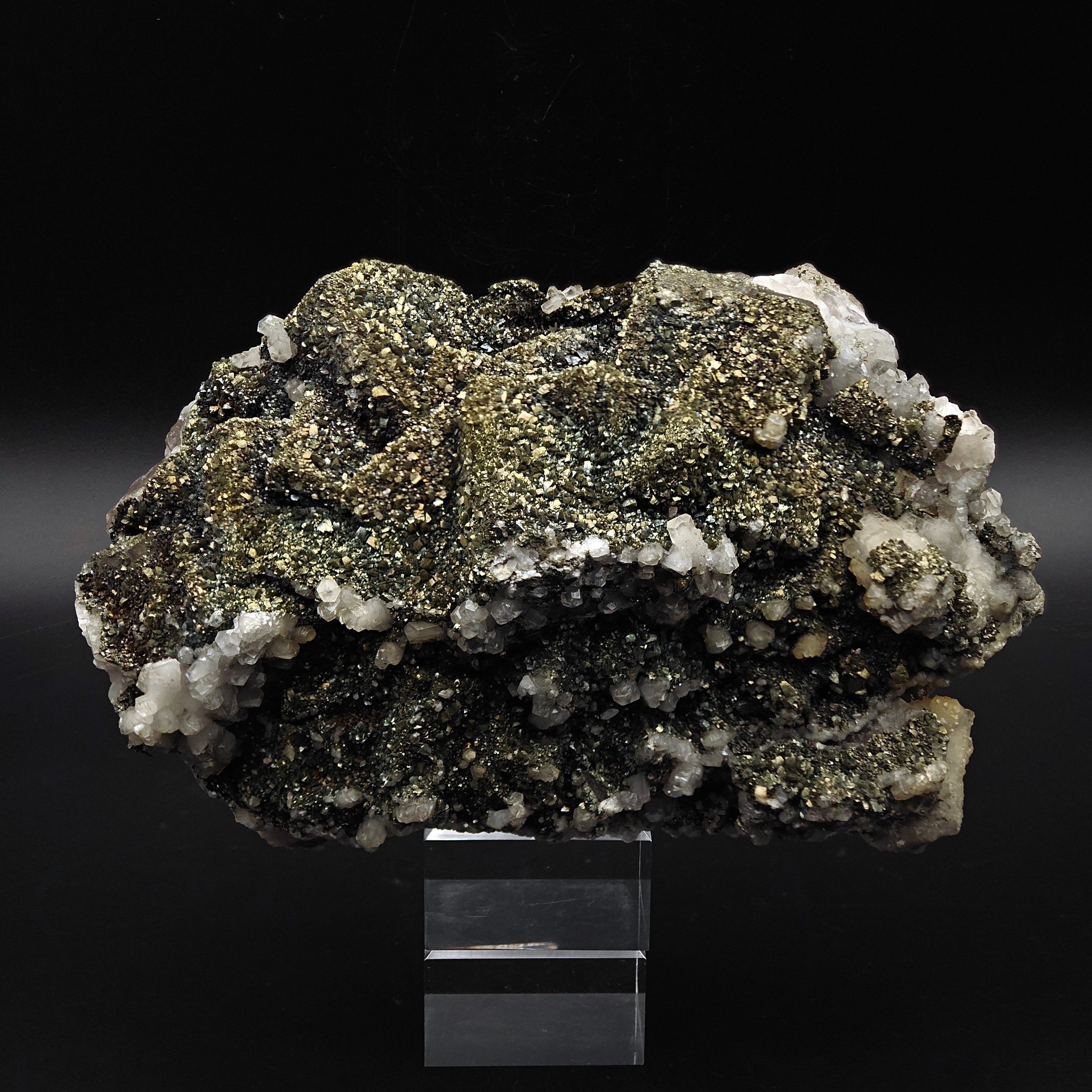 MARCASITE & FLUORITE – Golden Crystals on Cubes, Silius, Sardinia, Italy