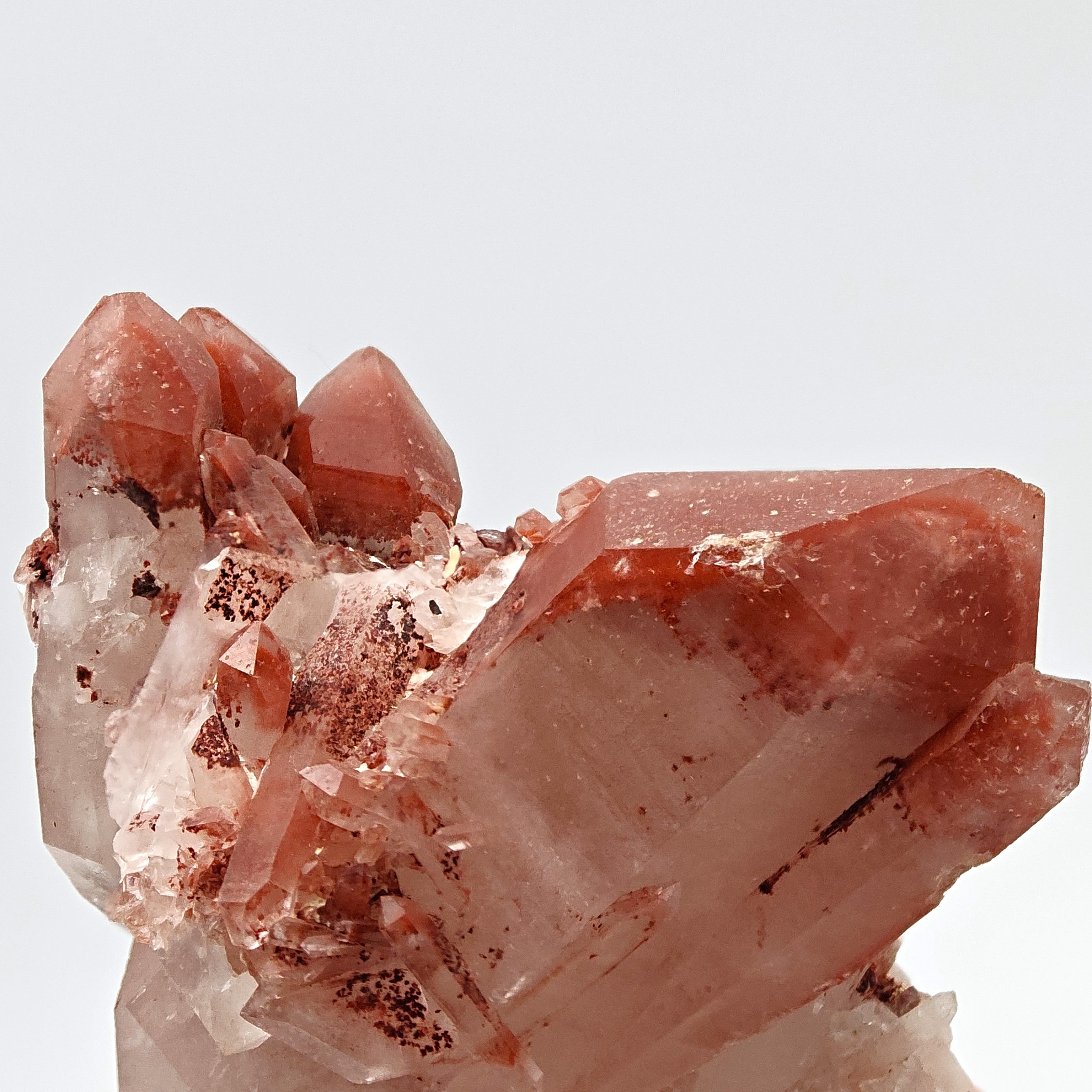 HEMATOID QUARTZ – Bicolor White & Red Floater Crystals, South Africa