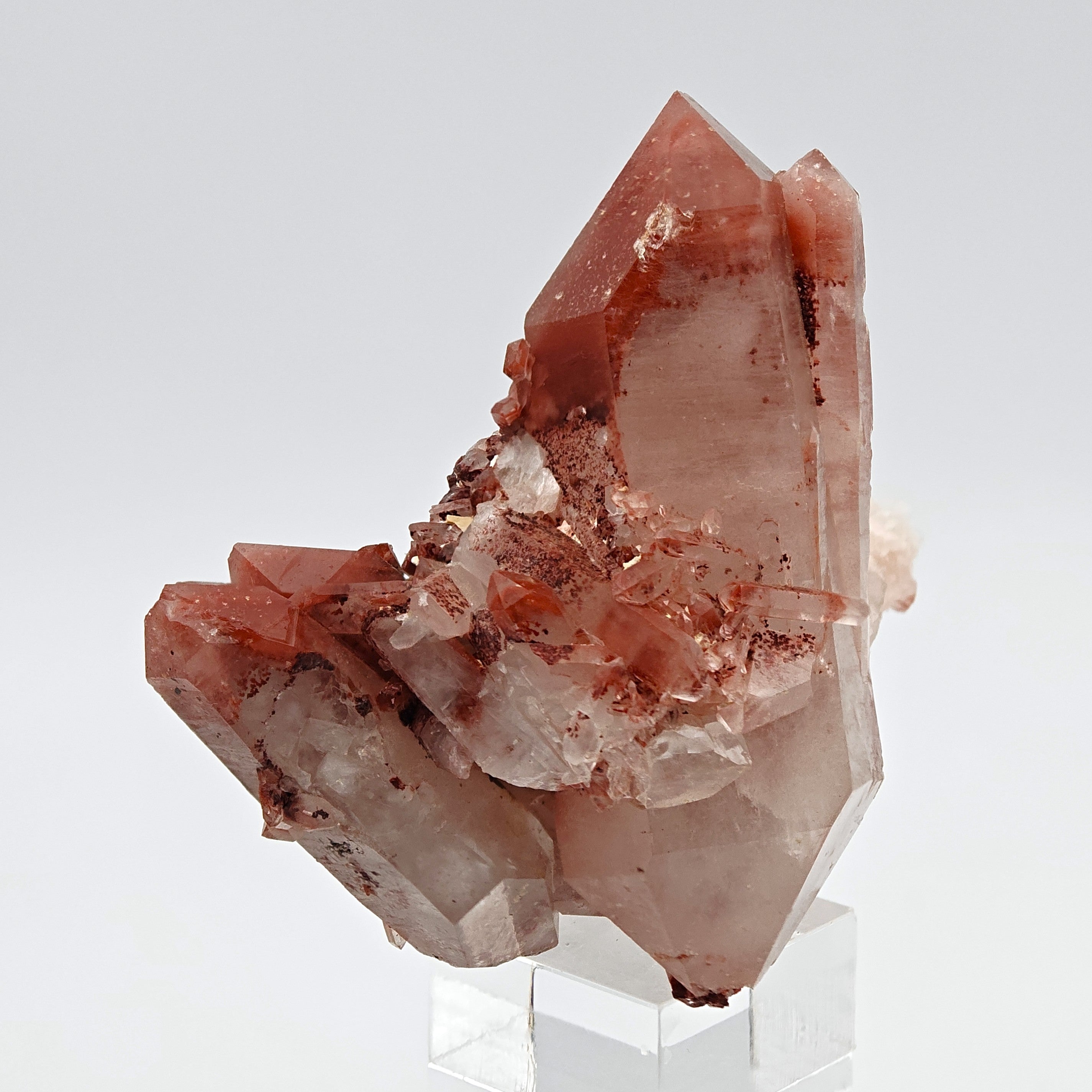 HEMATOID QUARTZ – Bicolor White & Red Floater Crystals, South Africa