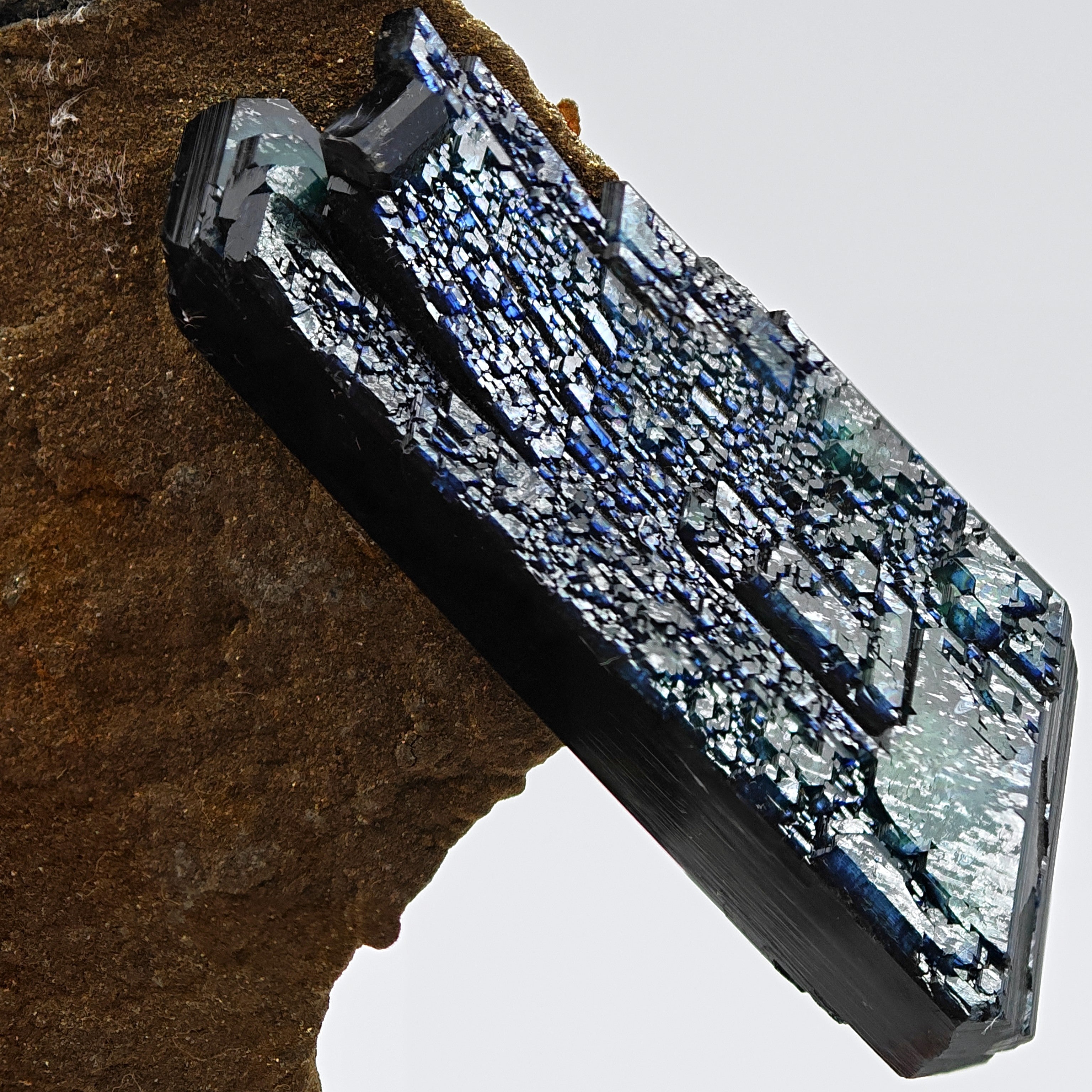 VIVIANITE – Large Doubly Terminated Green-Blue Crystal, Morococala Mine, Bolivia