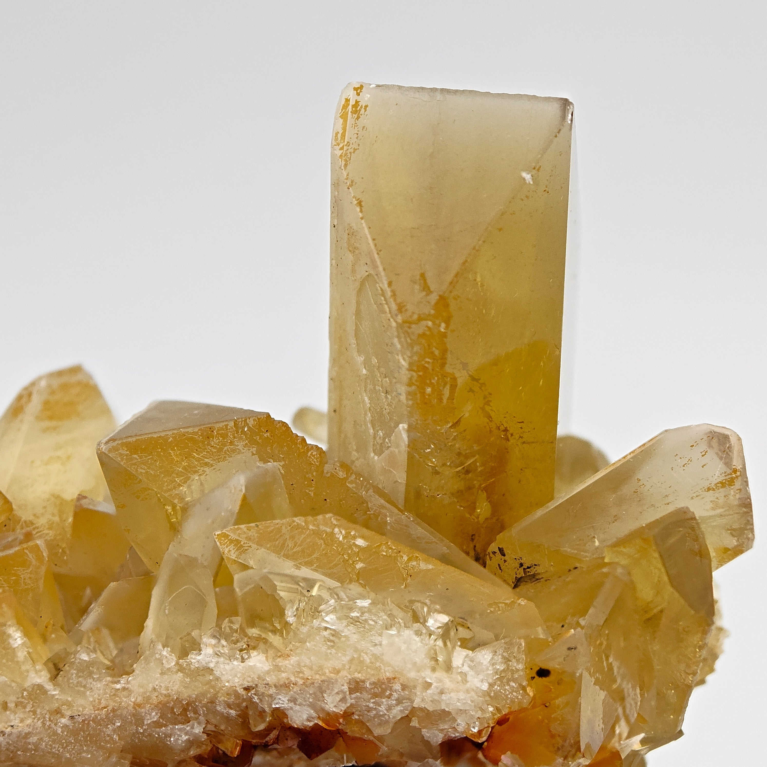BARYTE – Honey-Colored Transparent Crystals with Phantoms from Rio Bacchera, Sardinia, Italy