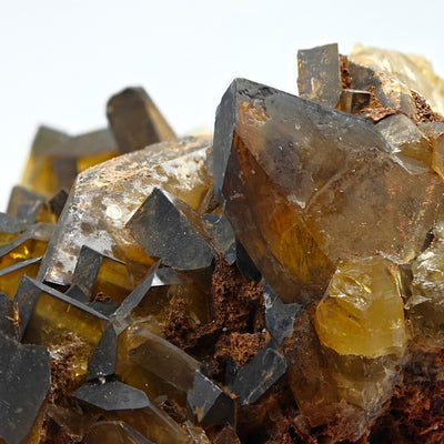 Side view of baryte crystal cluster showing tabular habit, Villamassargia