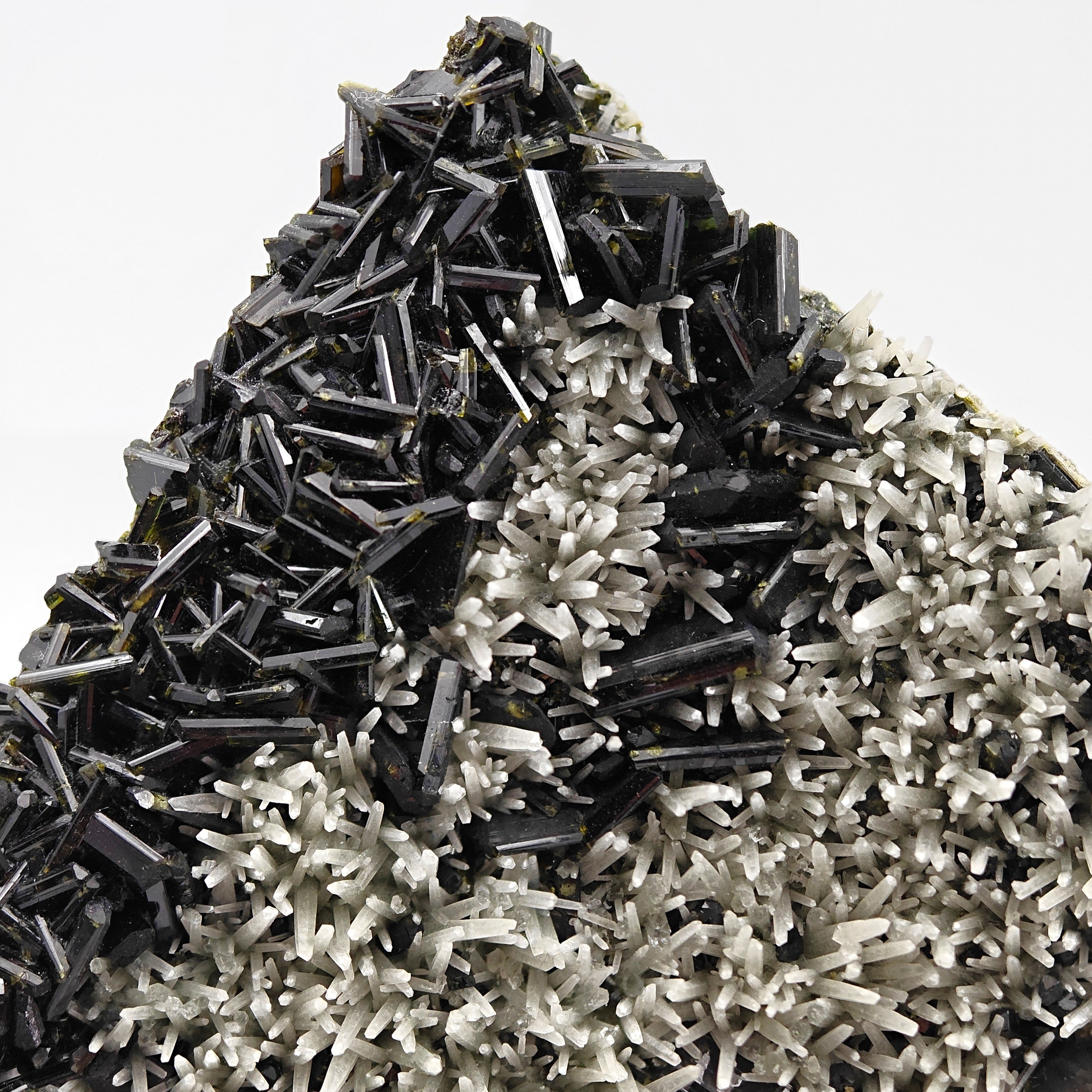 EPIDOTE & PRASE QUARTZ – Shiny Green Crystals from Khowrin Mountain, Iran