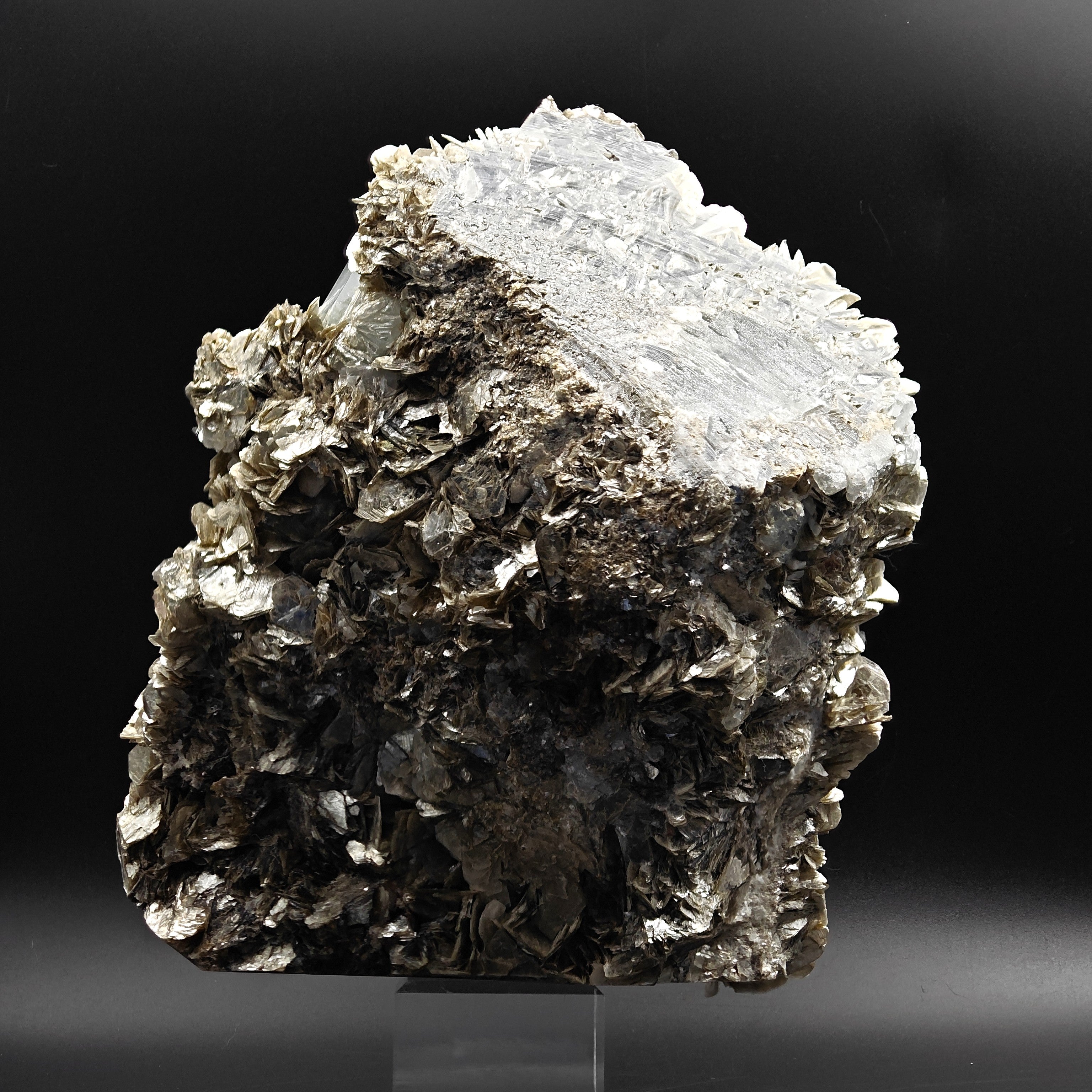 AQUAMARINE & MUSCOVITE – Castle Crystals, 20cm, Chumar Bakhoor, Pakistan
