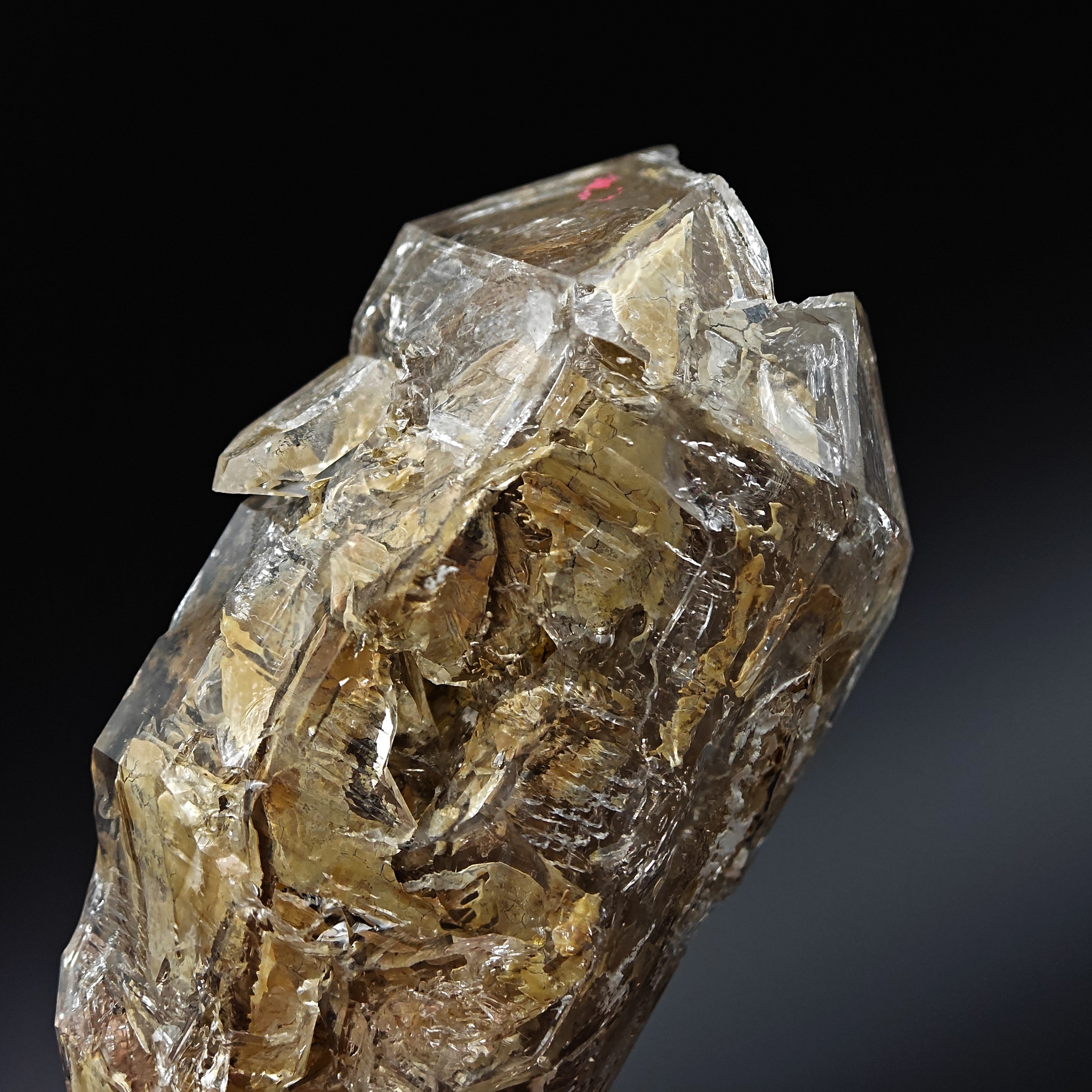 QUARTZ – Doubly & Fork-Terminated Hopper Crystal, Rocchetta Nervina, Italy