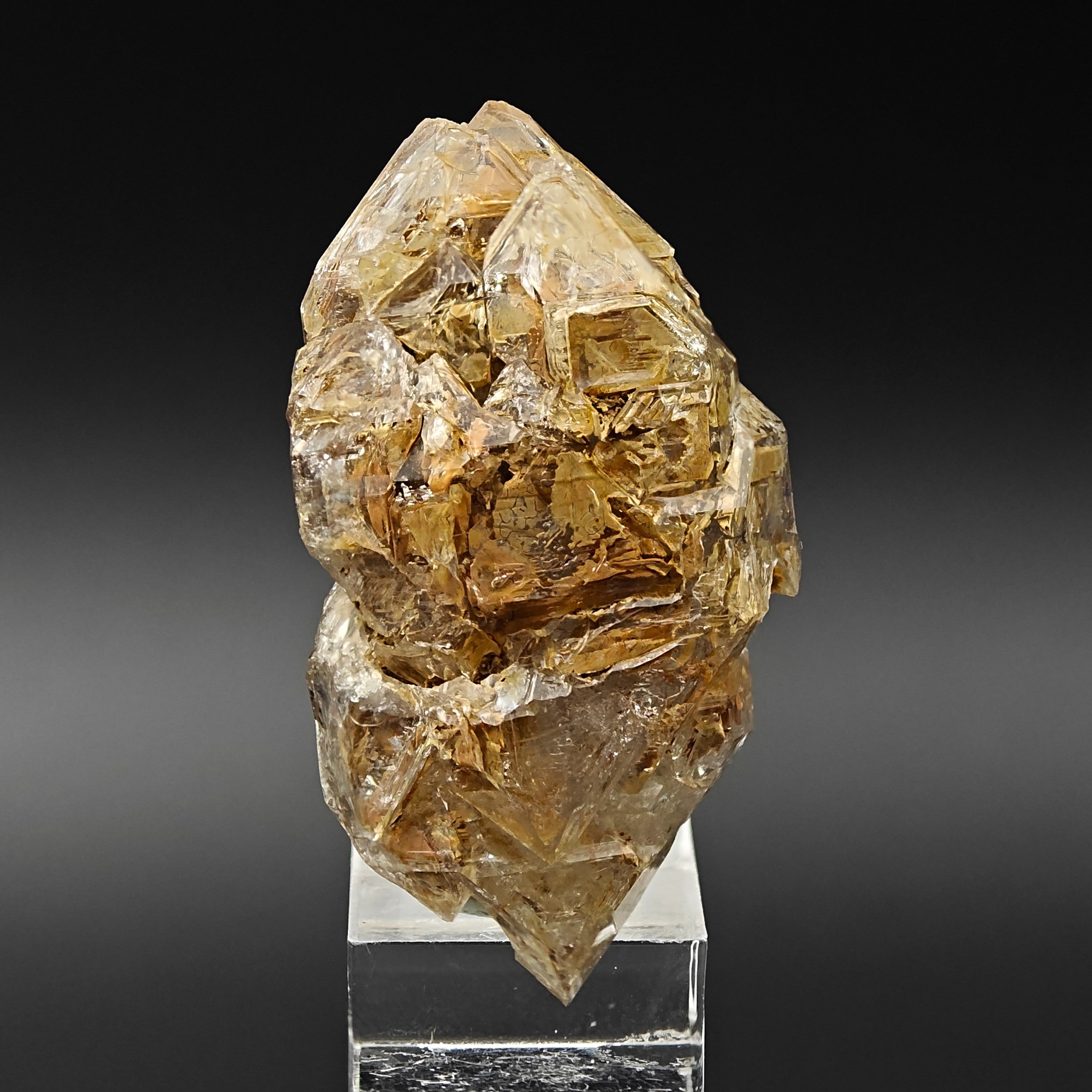 QUARTZ – Majestic Hopper Crystal with Clay Inclusions, Isolabona, Italy