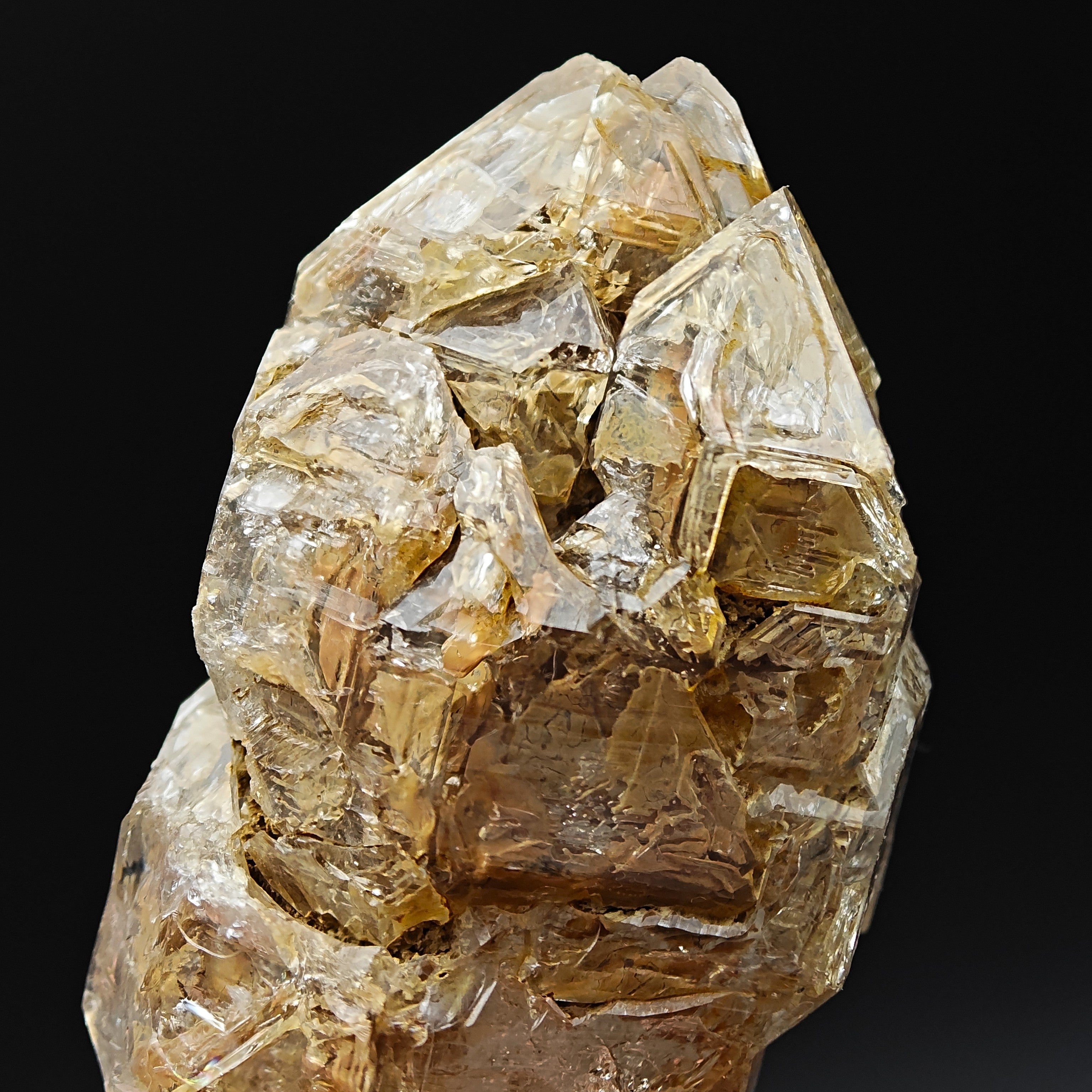 QUARTZ – Majestic Hopper Crystal with Clay Inclusions, Isolabona, Italy