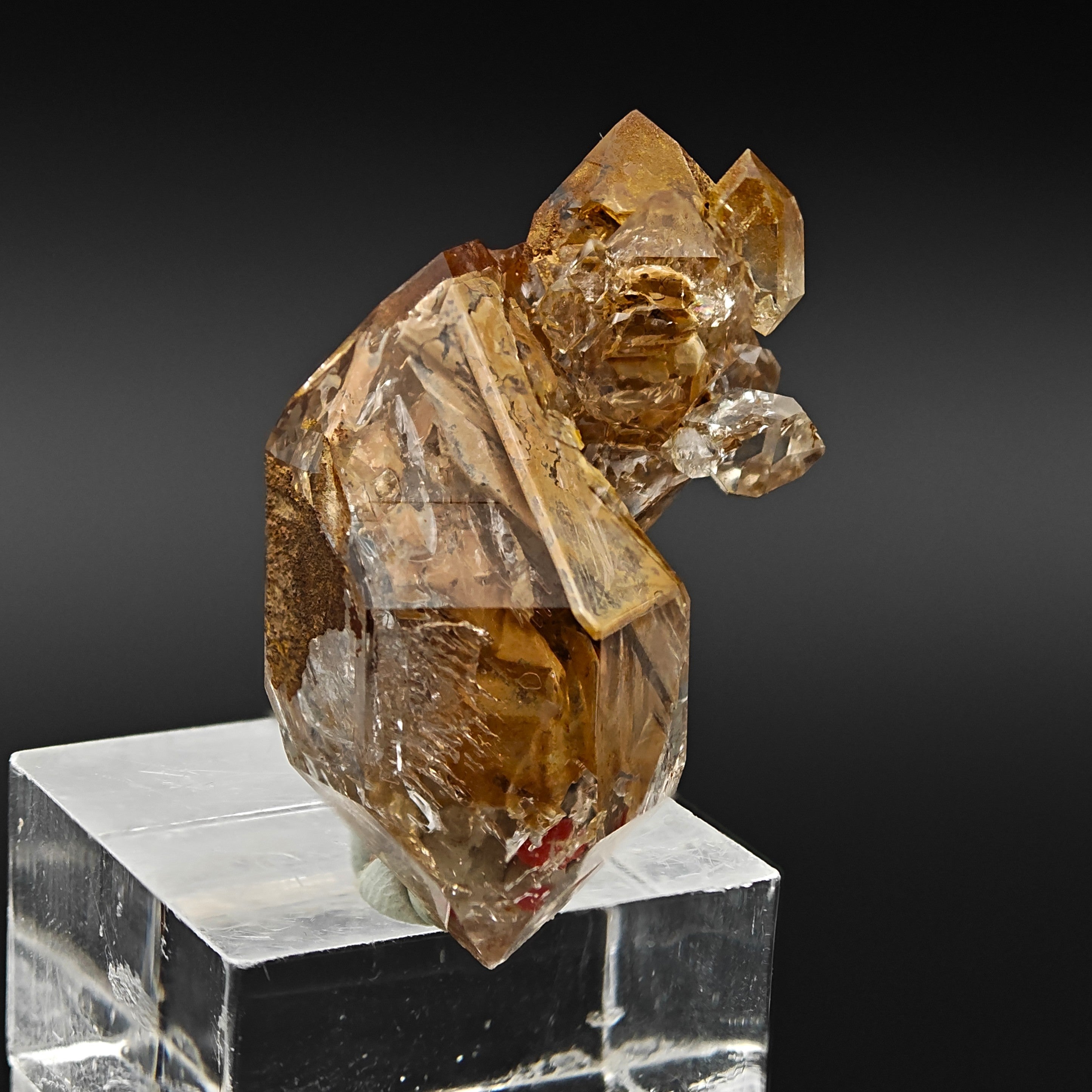 HOPPER QUARTZ – Transparent Crystal with Clay Inclusions, Nervia Valley, Italy