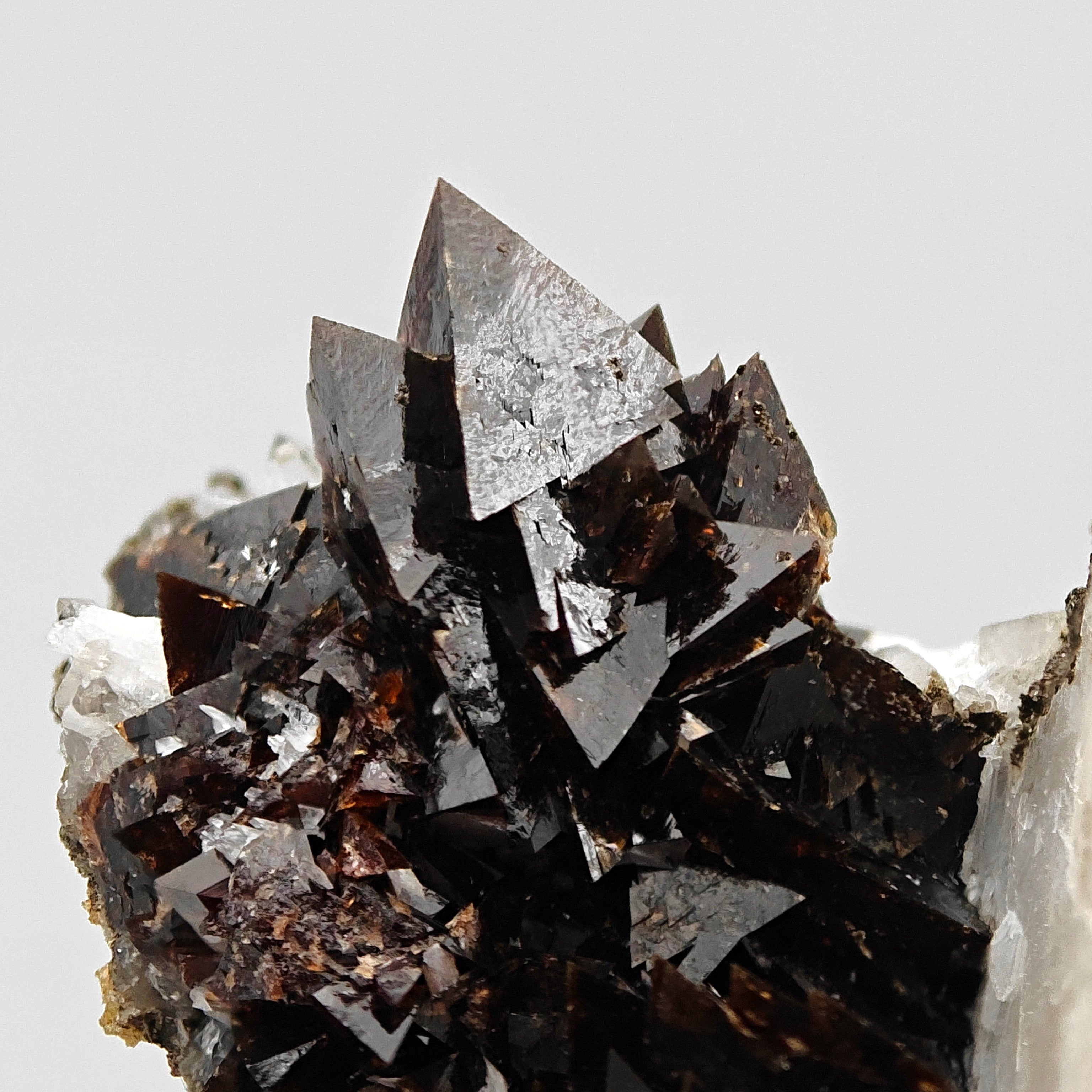 HELVINE – Large Yellow-Brown Crystals, Huanggang Deposit, Inner Mongolia, China