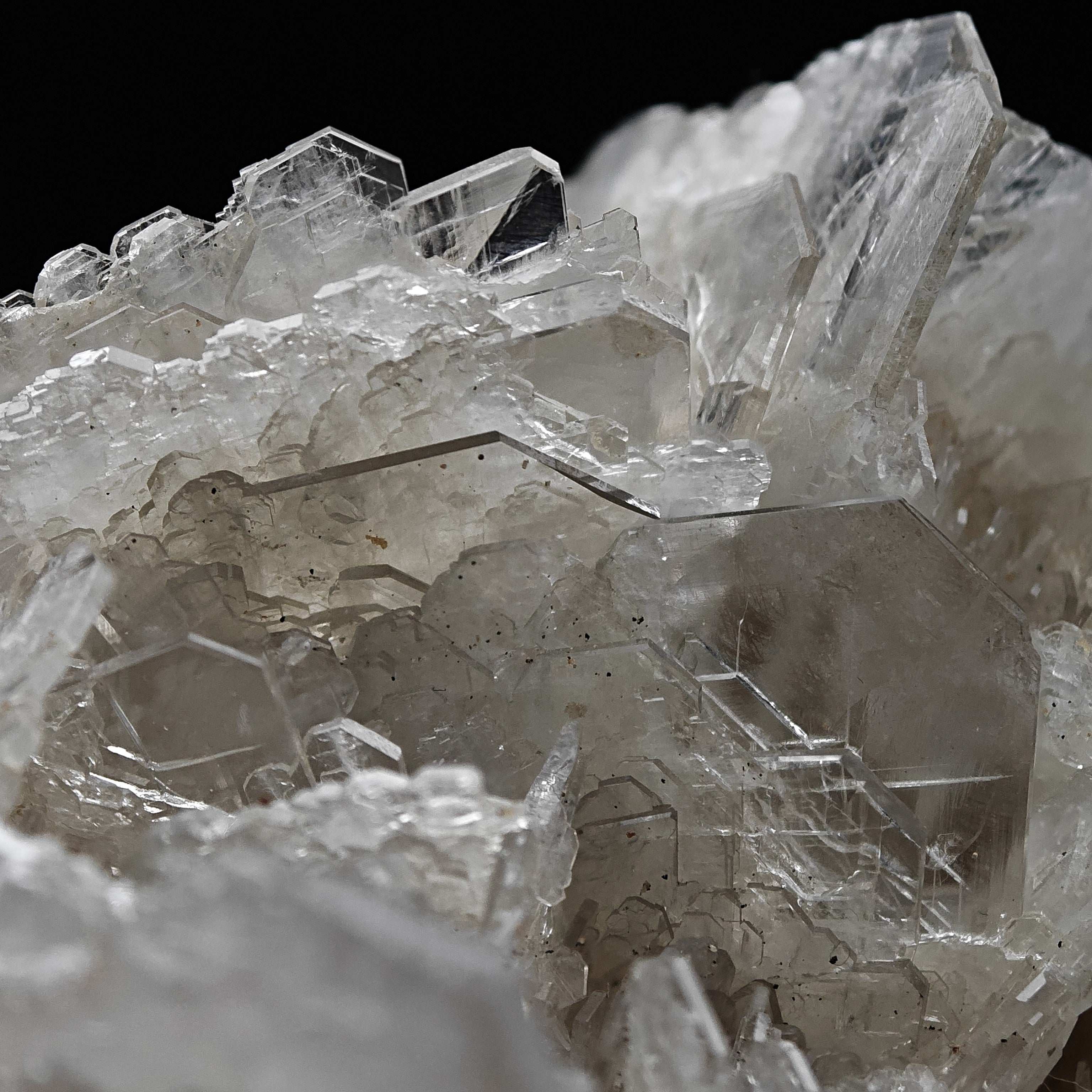 BARYTE –  Light Blue & Trasparent Crystal Cluster from Herja Mine, Romania