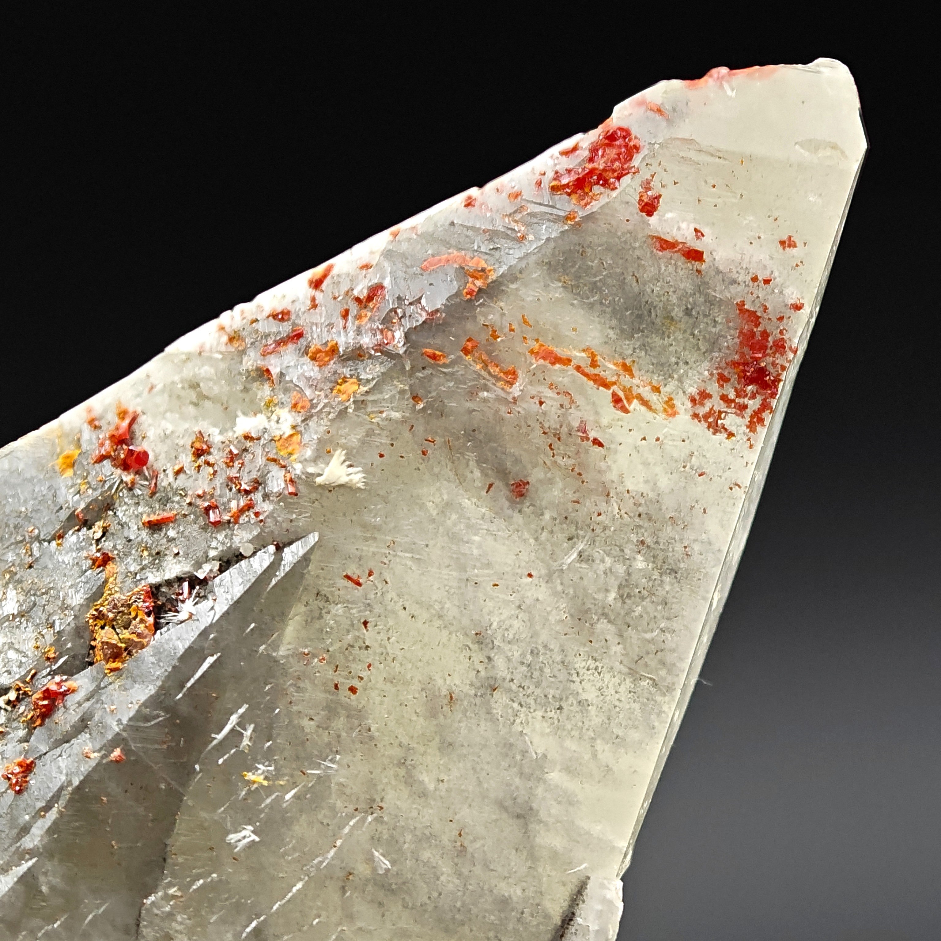 REALGAR & CALCITE – Fire-Red Crystals up to 3cm, Jiepaiyu Mine, Hunan, China