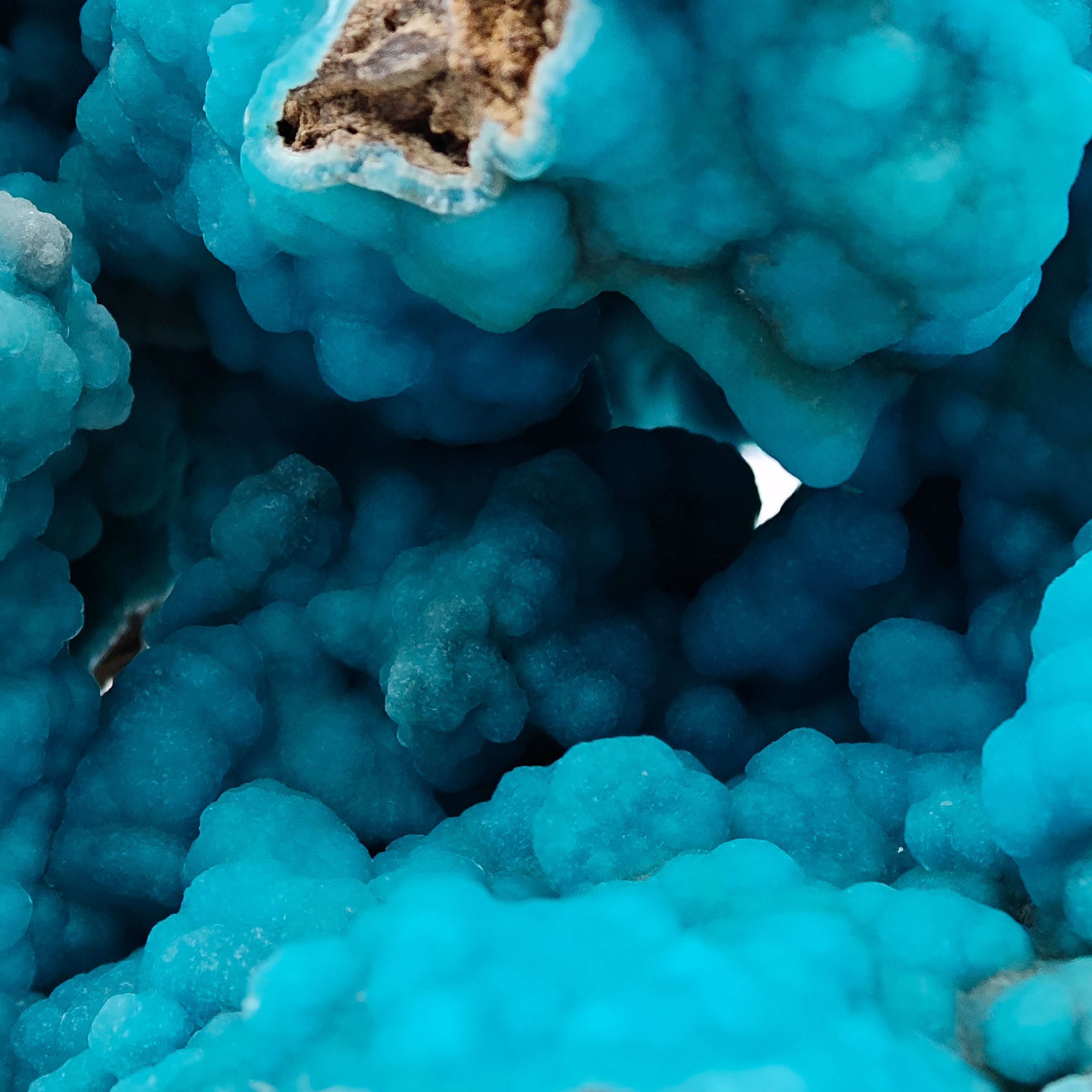 HEMIMORPHITE – Vivid Blue Crystals, Sa Duchessa Mine, Sardinia, Italy