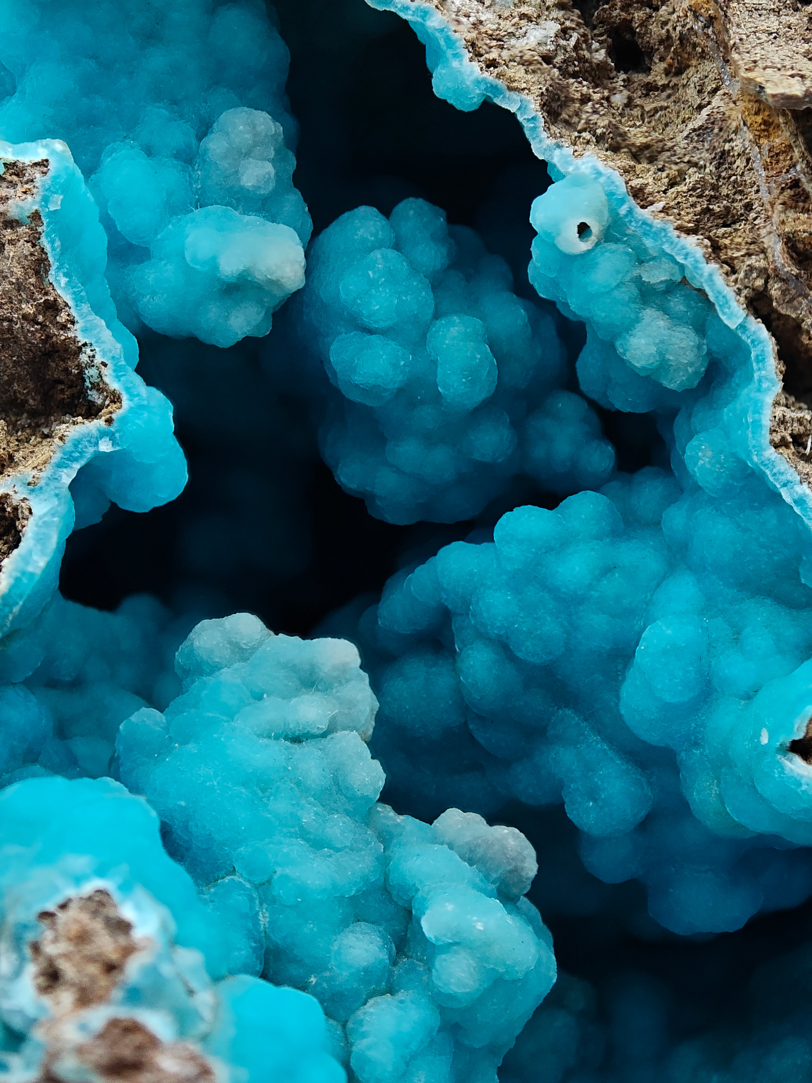 HEMIMORPHITE – Vivid Blue Crystals, Sa Duchessa Mine, Sardinia, Italy
