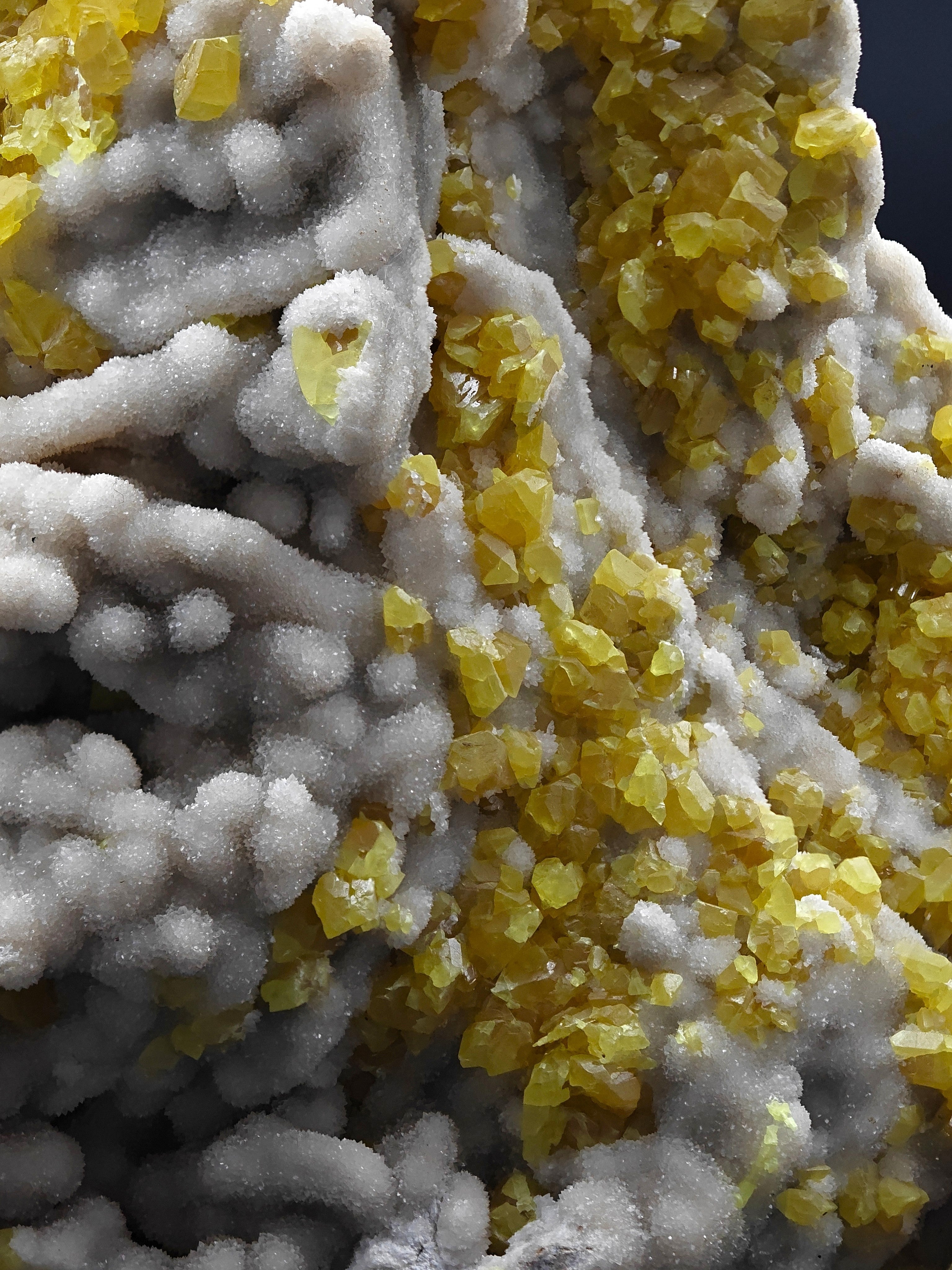 SULFUR – Museum-Size Crystals on Aragonite, Cozzo Disi, Sicily, Italy