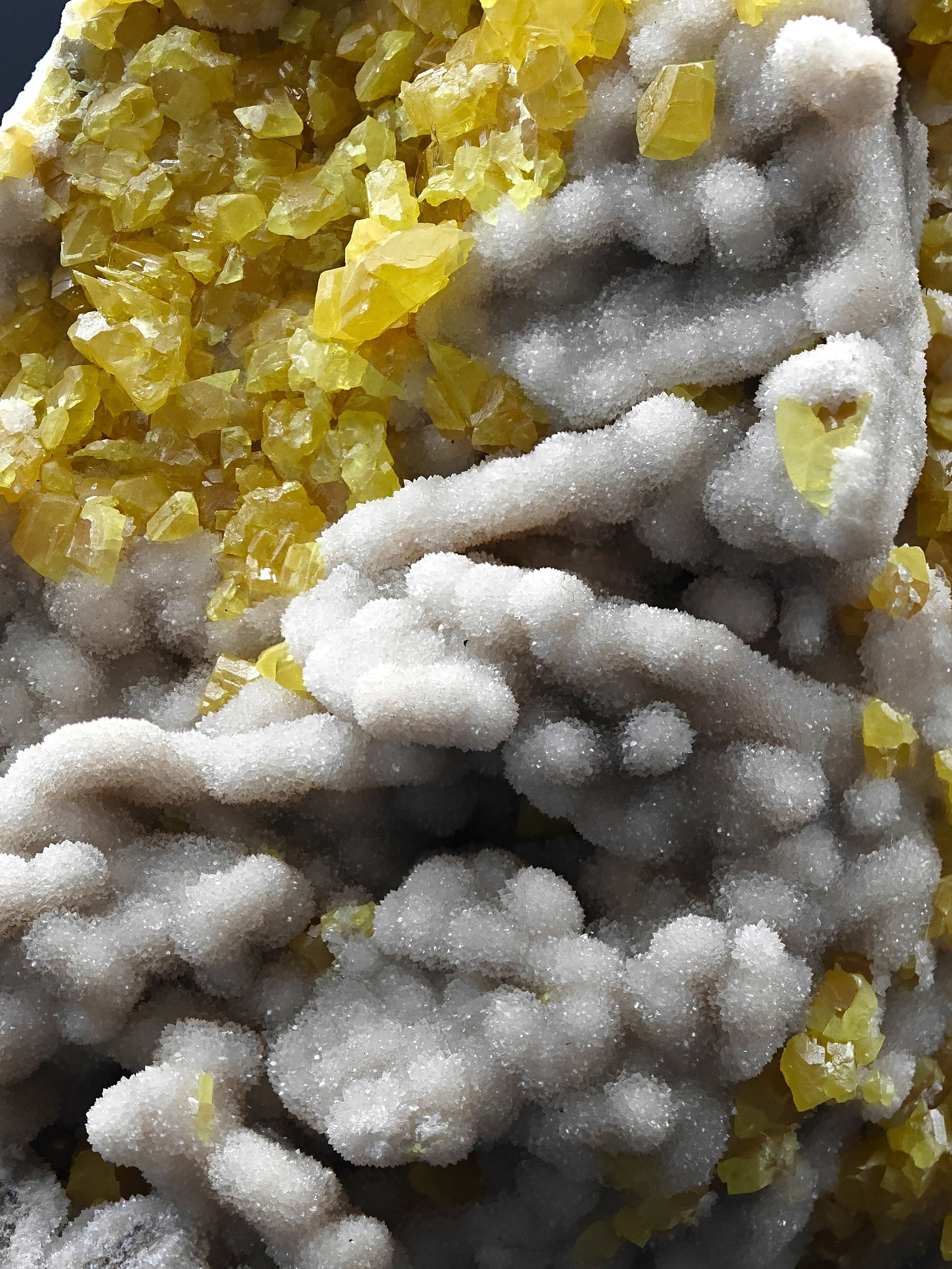 SULFUR – Museum-Size Crystals on Aragonite, Cozzo Disi, Sicily, Italy