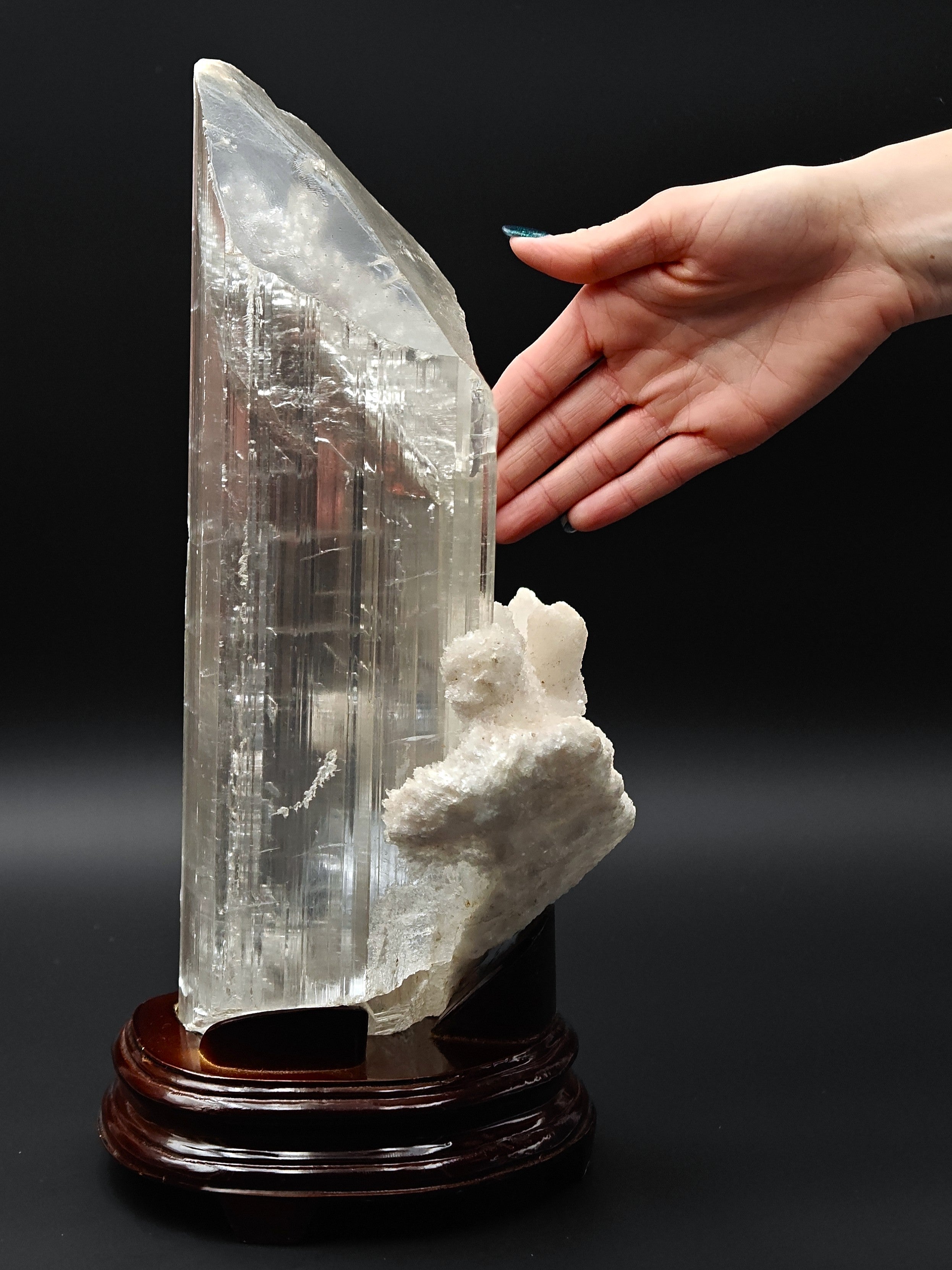 GYPSUM – Massive 30cm Transparent Crystal, Qinglong Mine, Guizhou, China