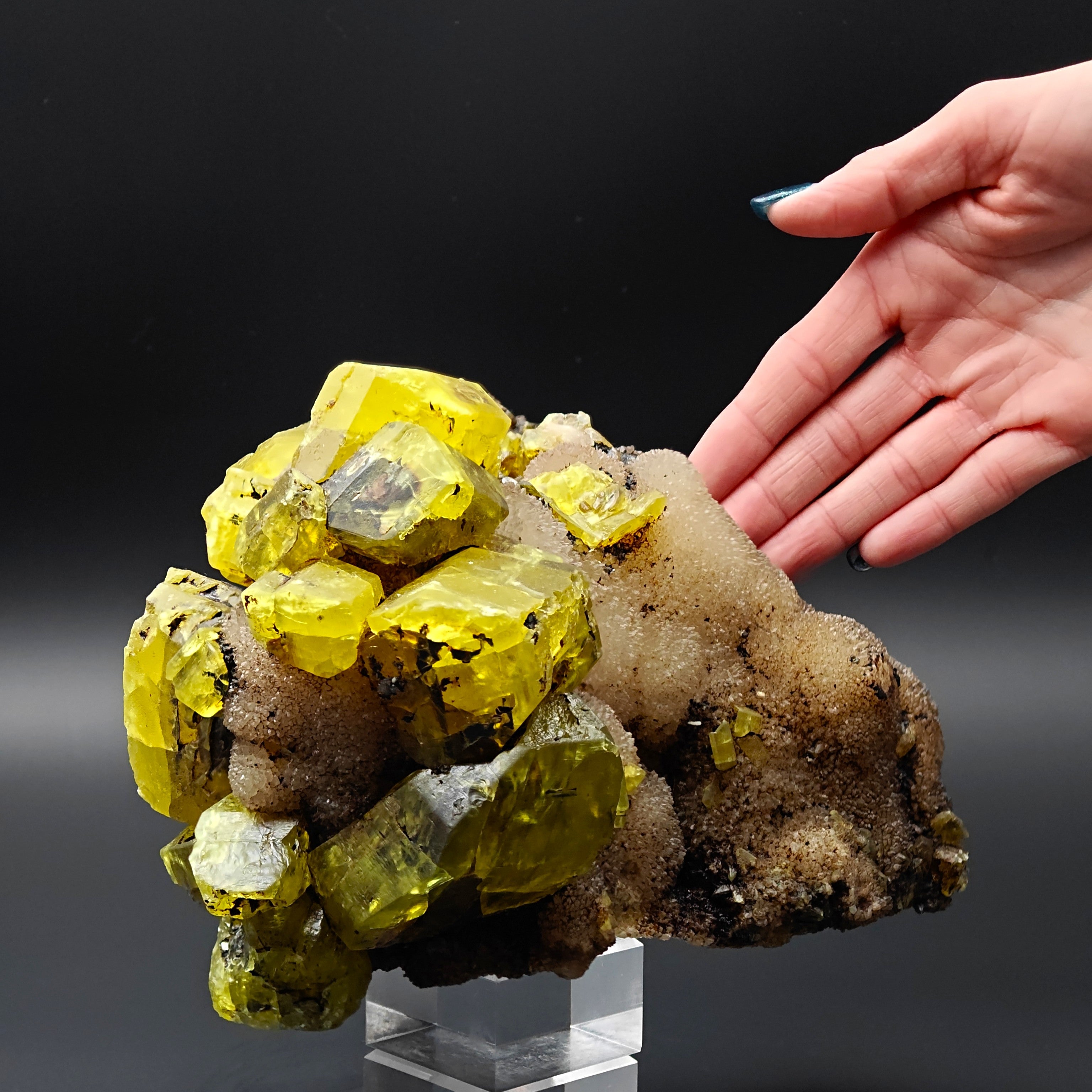 SULFUR – Vivid Yellow Crystals up to 7cm, Cozzo Disi Mine, Sicily, Italy