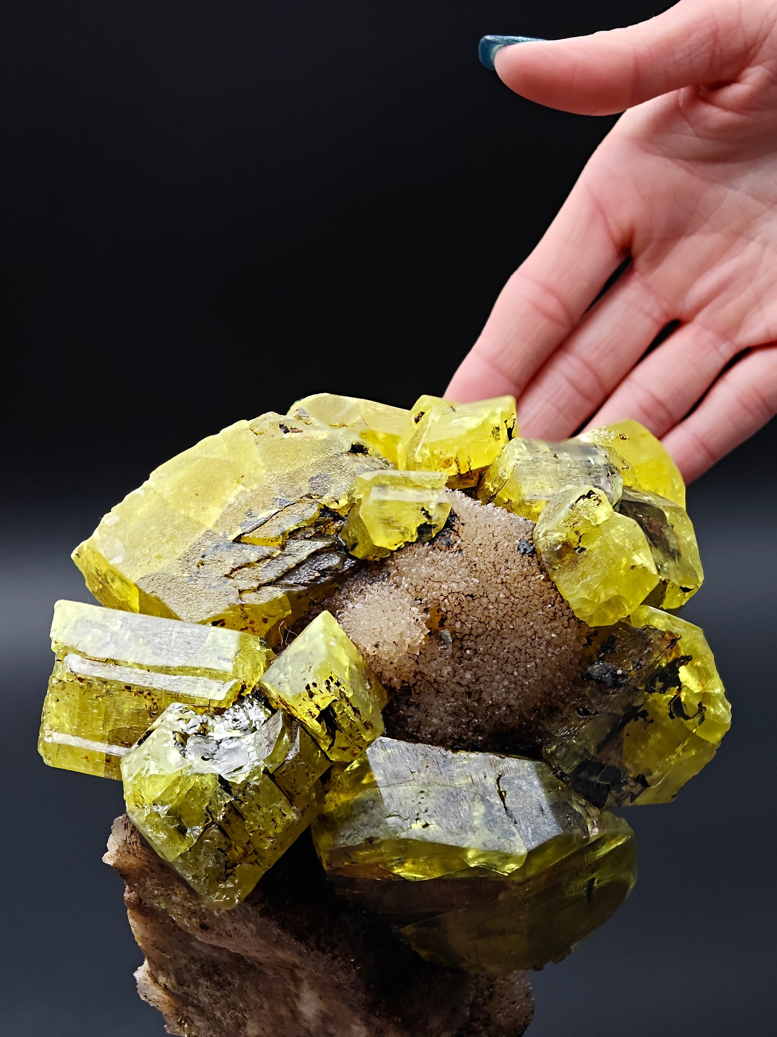 SULFUR – Vivid Yellow Crystals up to 7cm, Cozzo Disi Mine, Sicily, Italy
