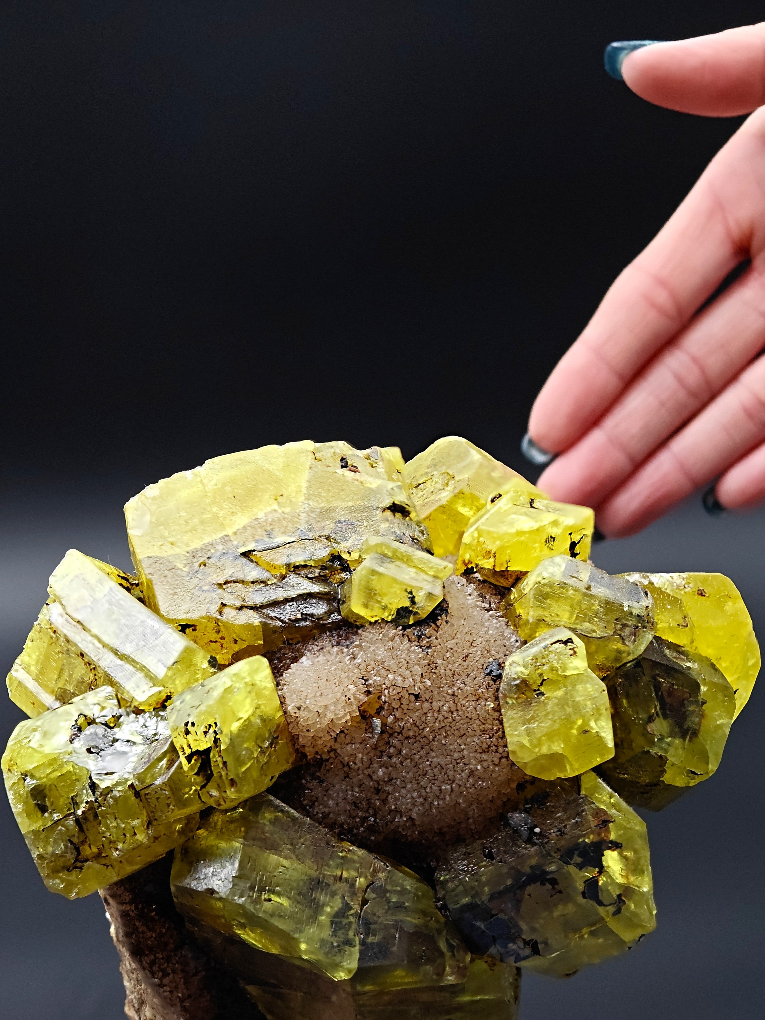 SULFUR – Vivid Yellow Crystals up to 7cm, Cozzo Disi Mine, Sicily, Italy