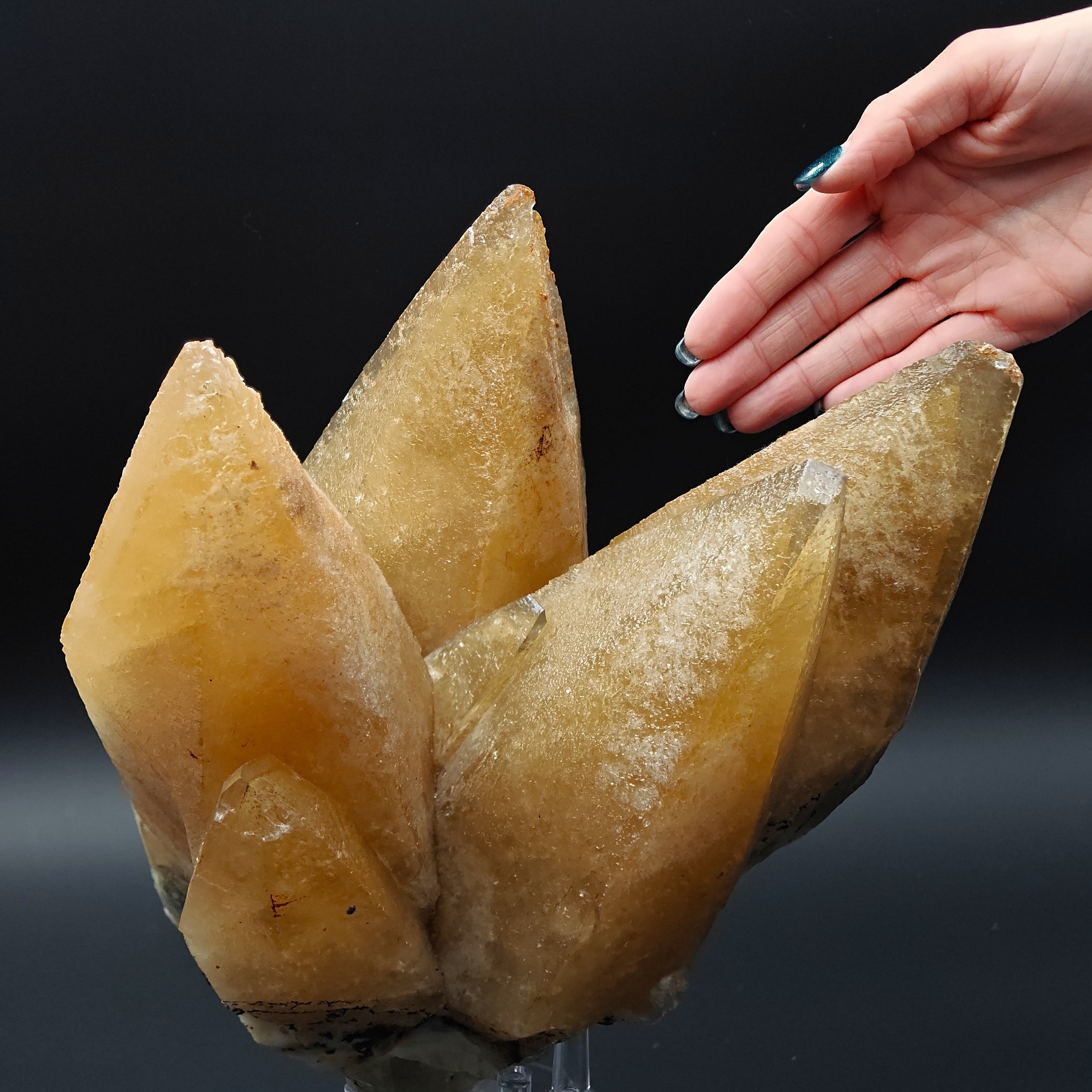 CALCITE – Impressive 5.8kg Crystal Cluster, Midelt, Morocco