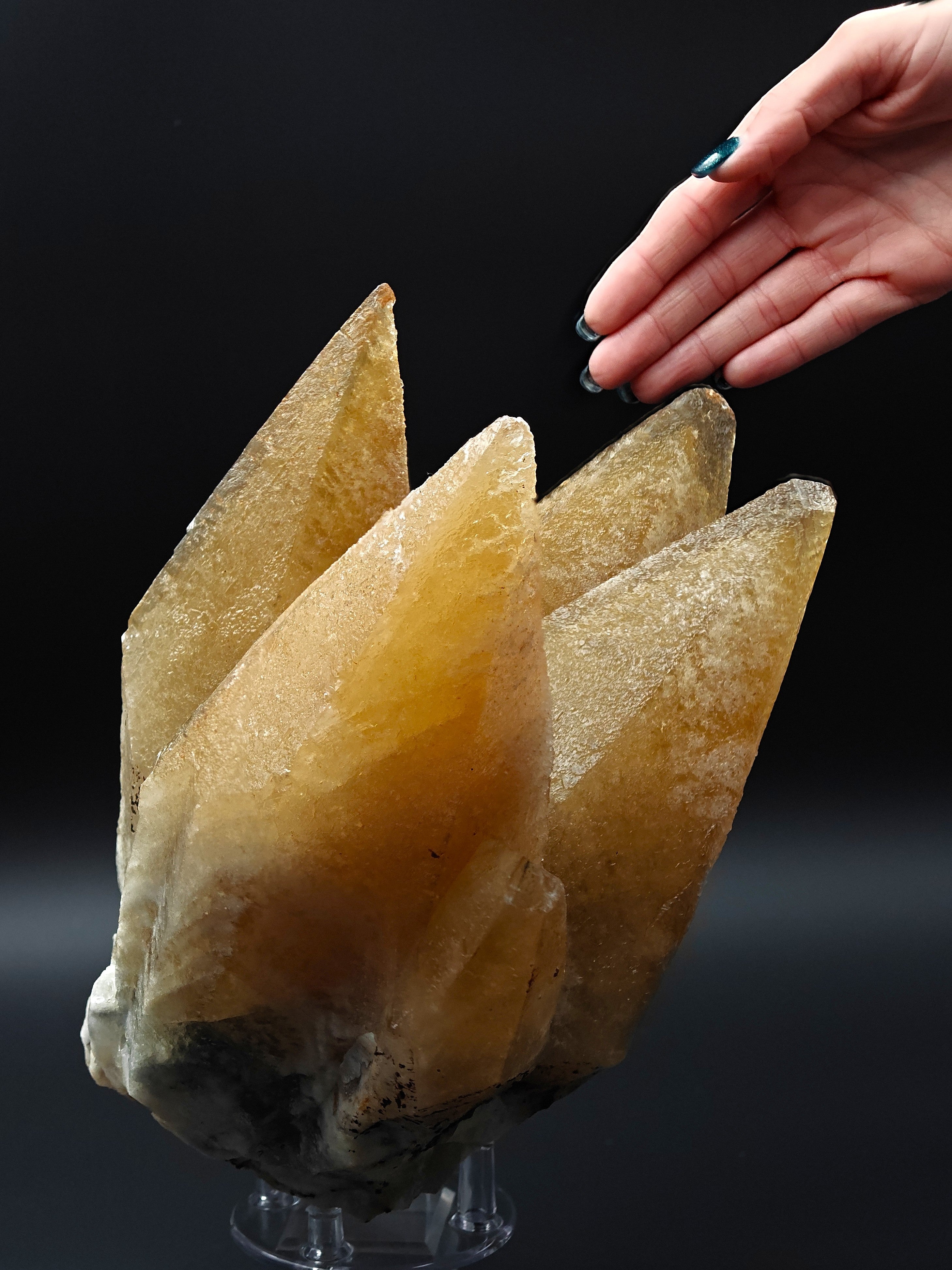 CALCITE – Impressive 5.8kg Crystal Cluster, Midelt, Morocco