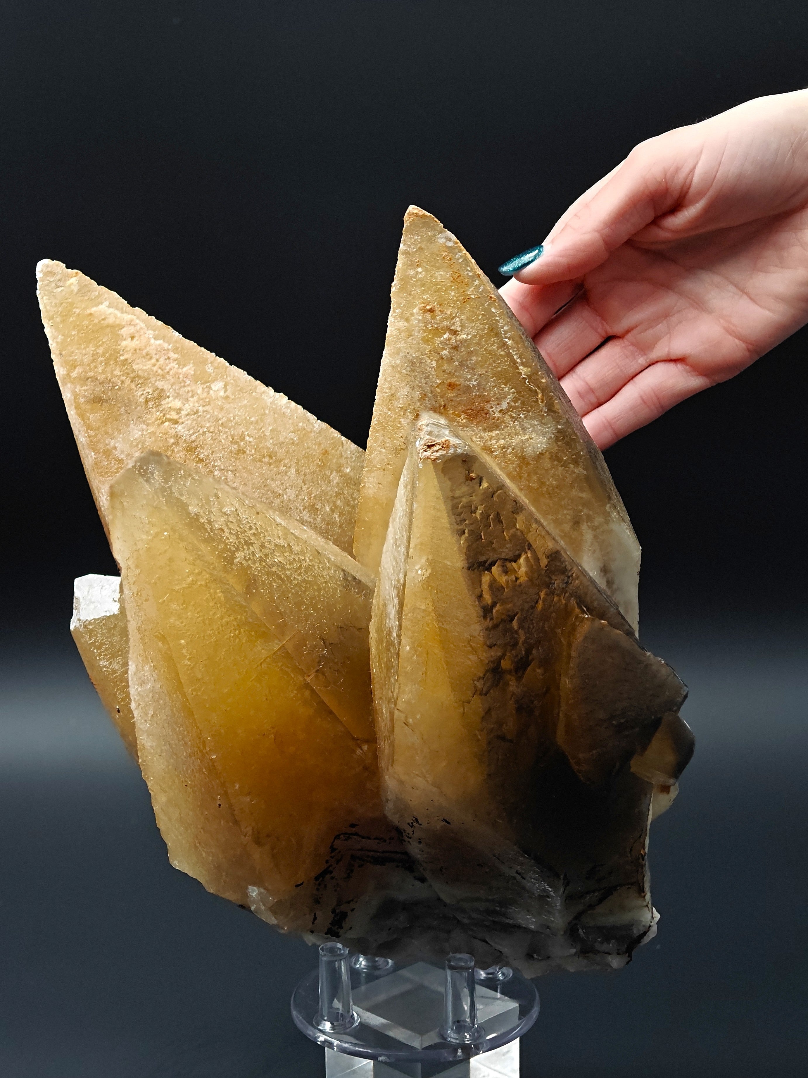 CALCITE – Impressive 5.8kg Crystal Cluster, Midelt, Morocco
