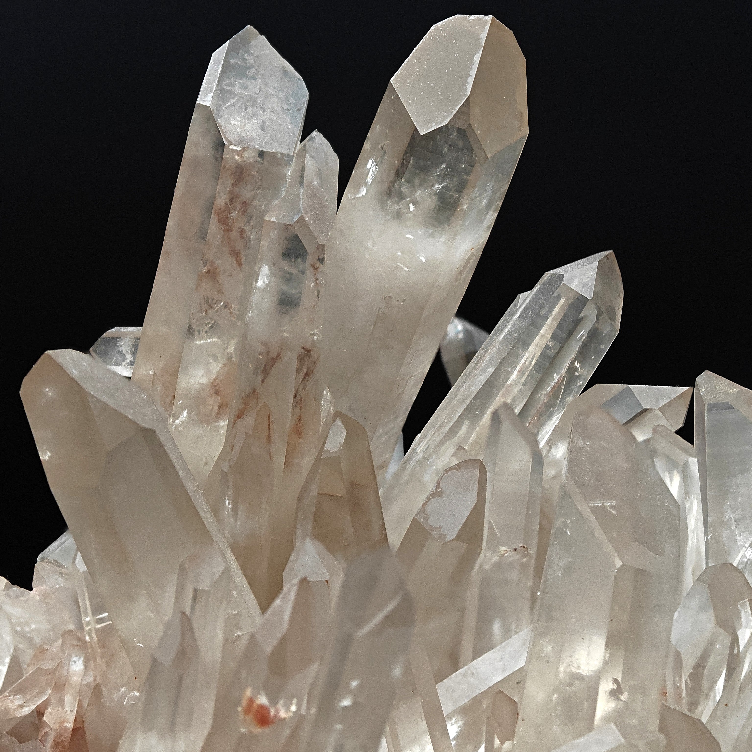 QUARTZ – 14cm Crystal with Outstanding Luster, Itremo, Madagascar