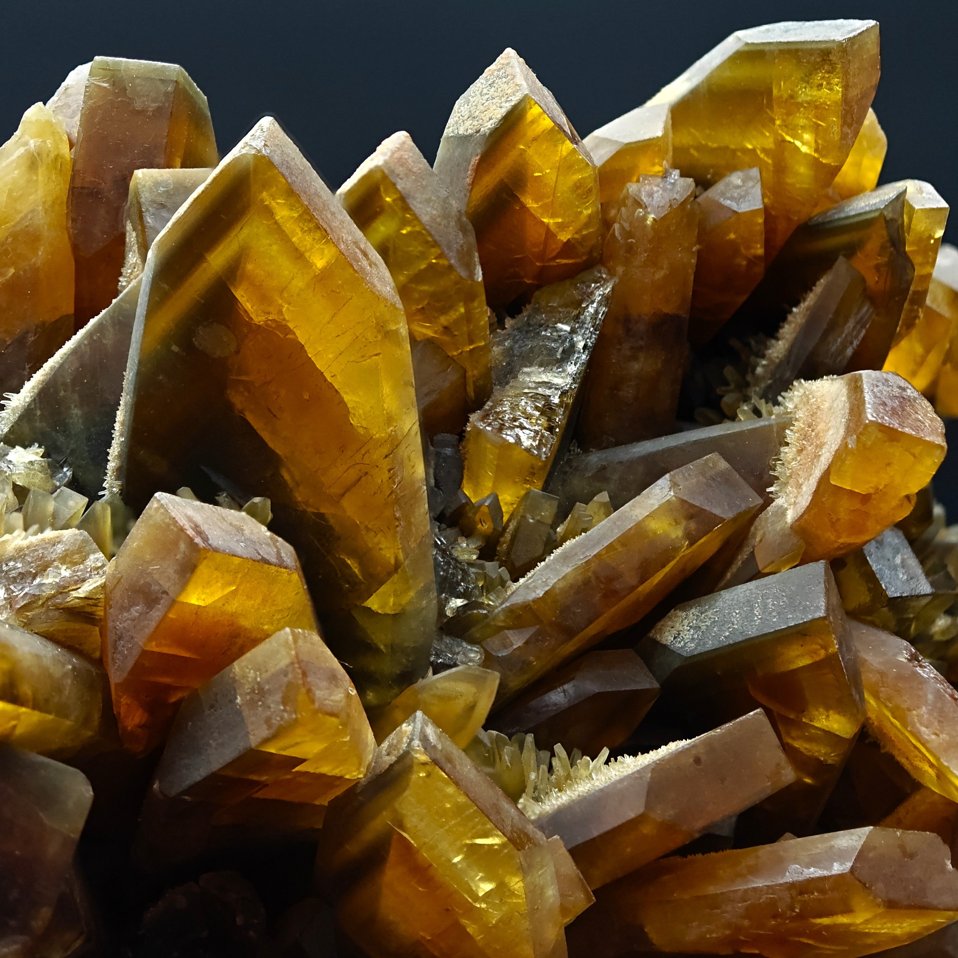 BARYTE – 6.5cm Amber Crystal, Villamassargia, Sardinia, Italy
