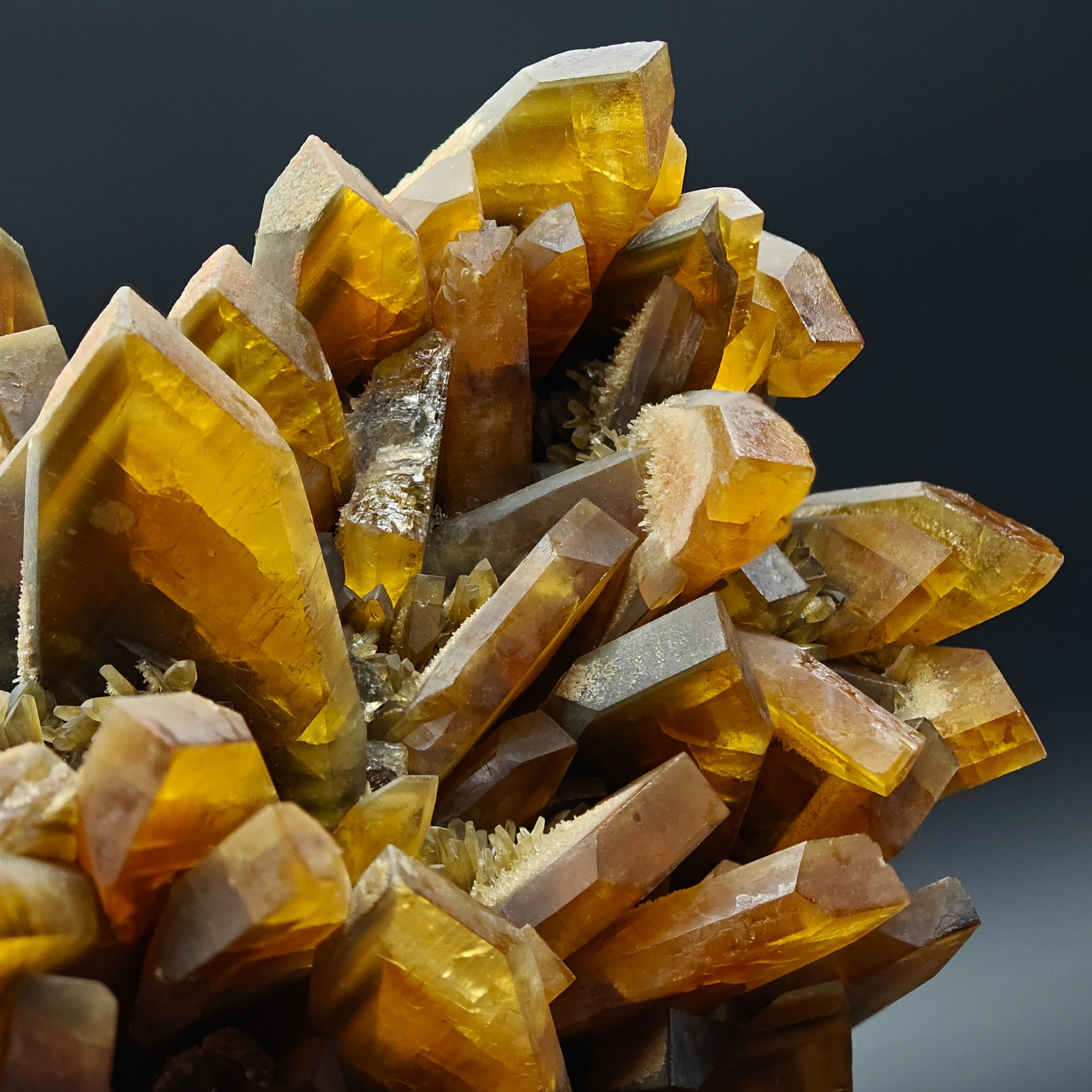BARYTE – 6.5cm Amber Crystal, Villamassargia, Sardinia, Italy
