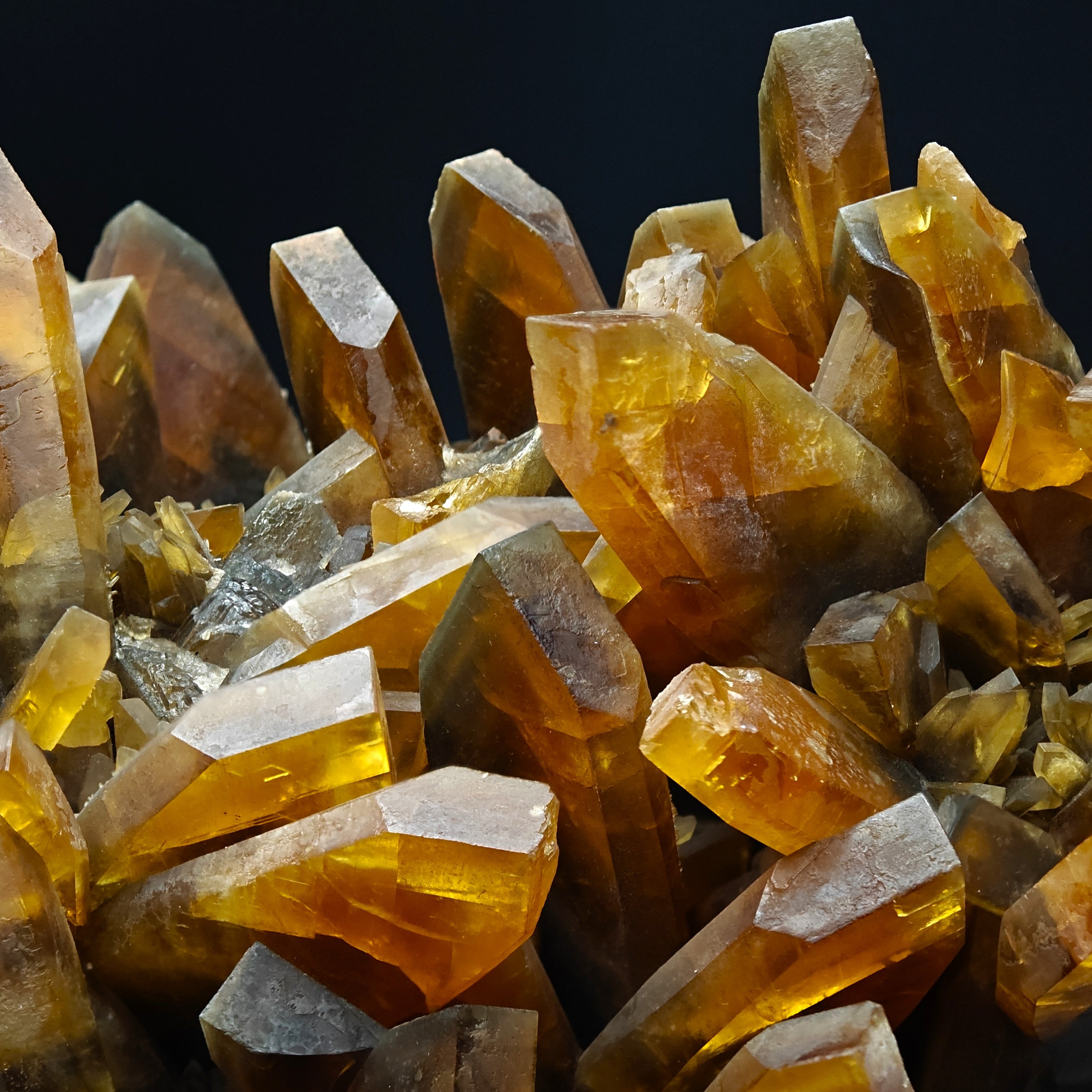 BARYTE – 6.5cm Amber Crystal, Villamassargia, Sardinia, Italy