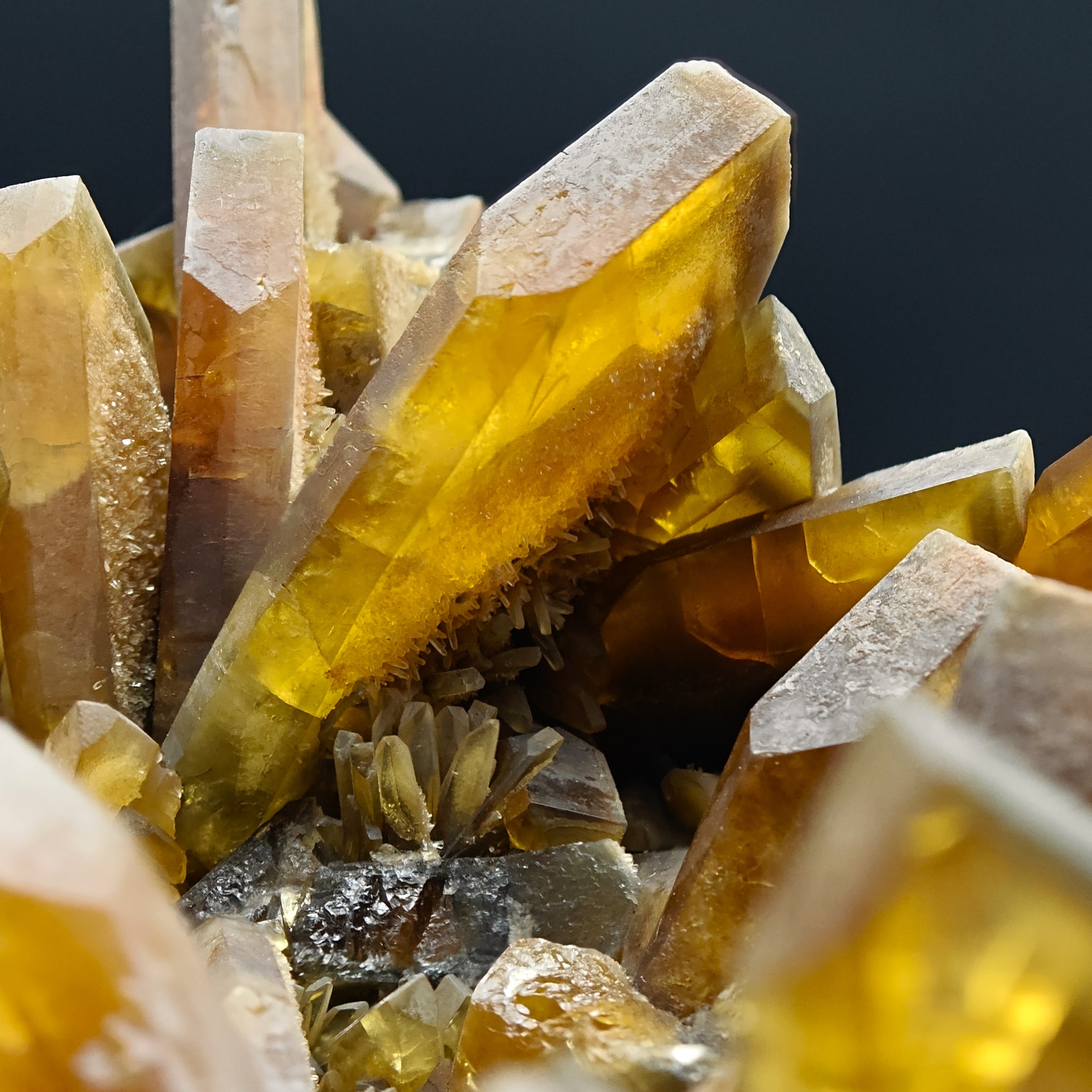 BARYTE – 6.5cm Amber Crystal, Villamassargia, Sardinia, Italy
