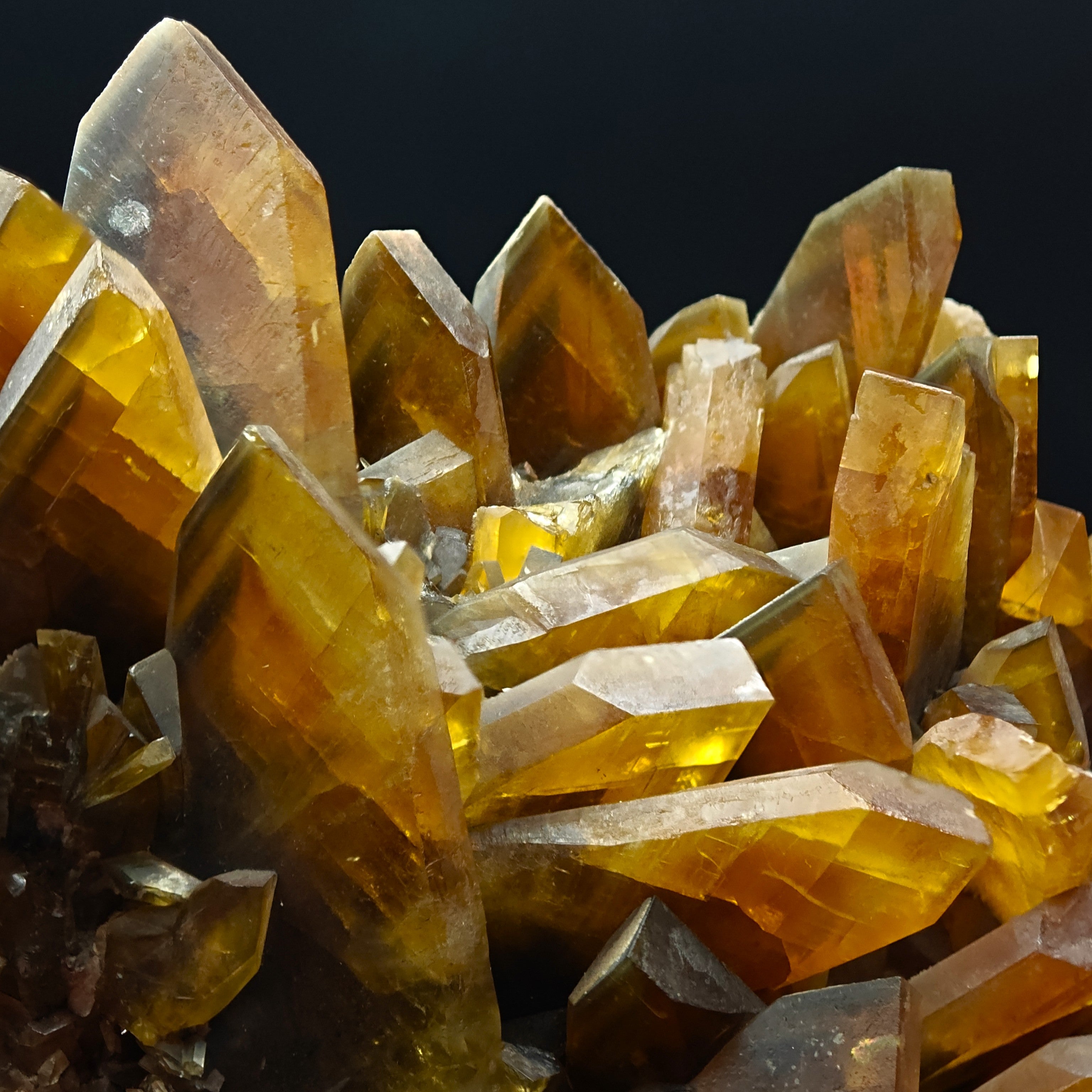 BARYTE – 6.5cm Amber Crystal, Villamassargia, Sardinia, Italy