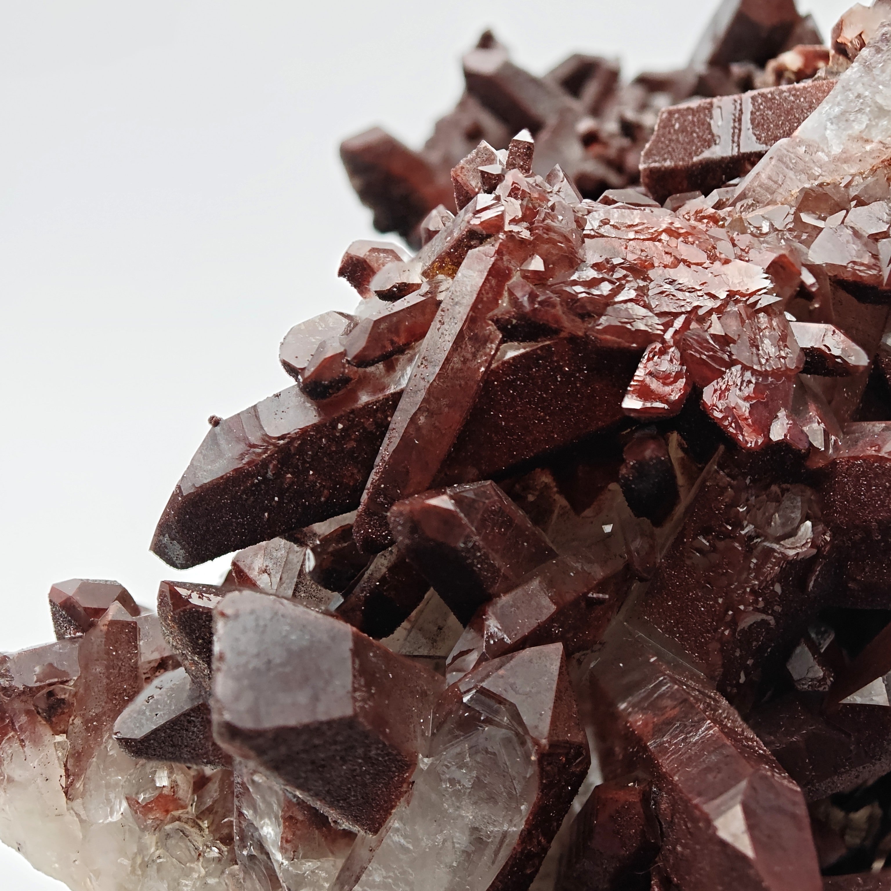 HEMATOID QUARTZ – Lustrous Bordeaux Crystal Cluster and Geode, Tinejdad, Morocco