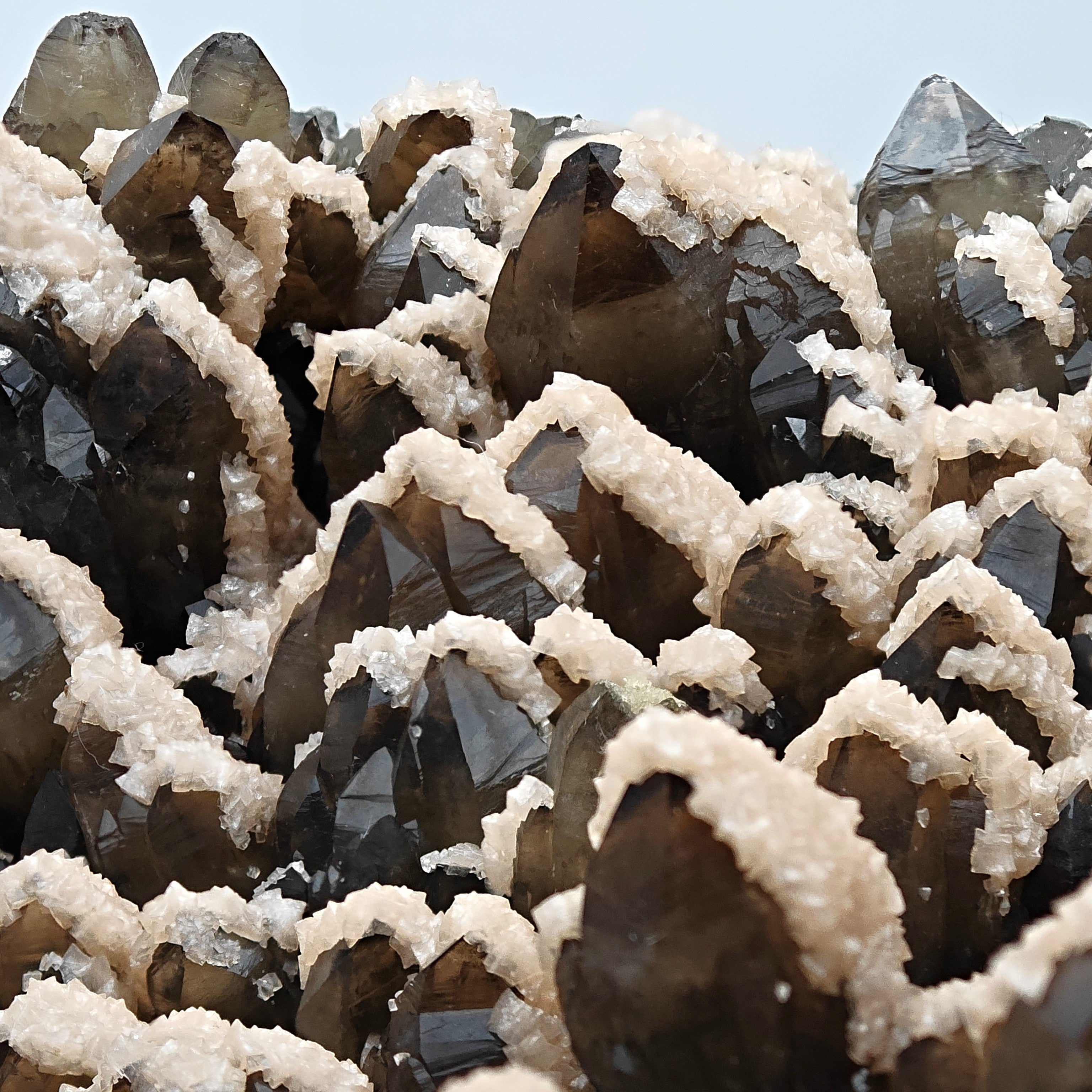 SMOKY QUARTZ & PINK DOLOMITE – Huge Citrine-Toned Cluster, Cavnic, Romania
