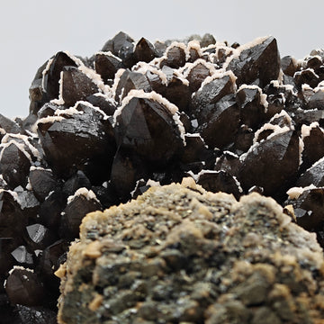 BLACK QUARTZ – Very Dark Smoky Quartz with golden PYRITE and DOLOMITE, Romania