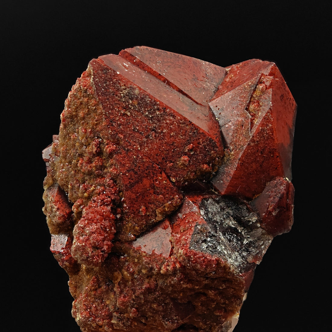 HEMATOID QUARTZ – Intense Blood Red Color with Large Crystals