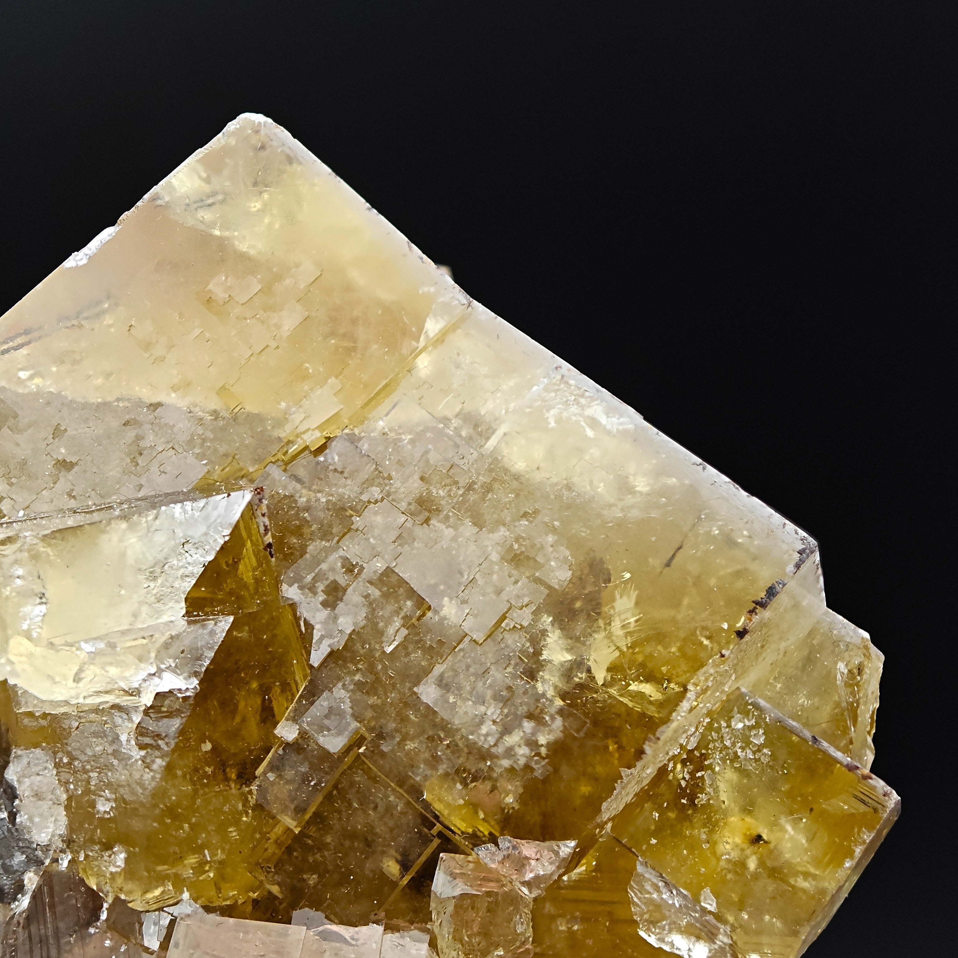 FLUORITE – Golden-Yellow Cubic Crystals, Huairou District, Beijing, China