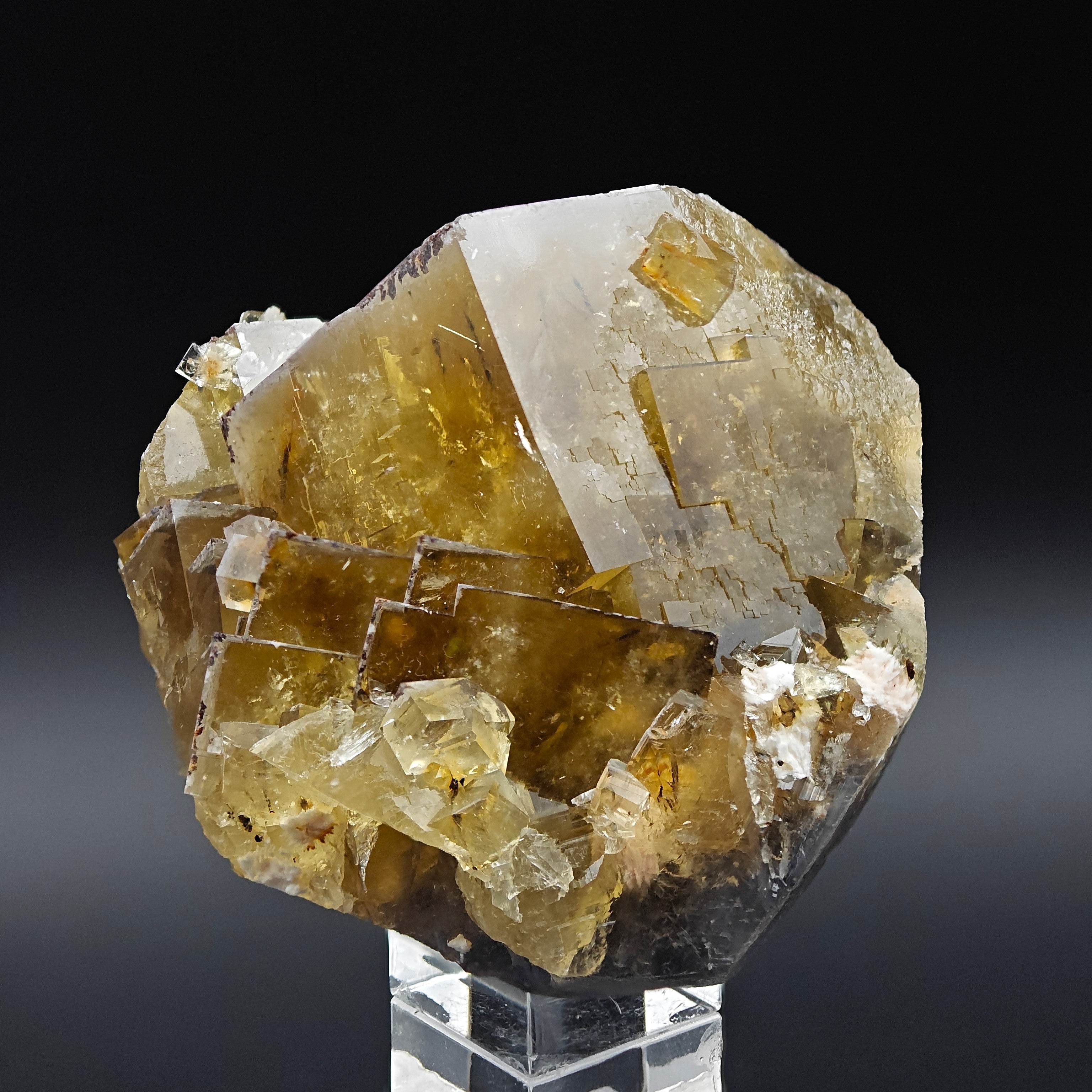 FLUORITE – Golden Yellow Cubic Crystals, Lanying Mine, Beijing, China