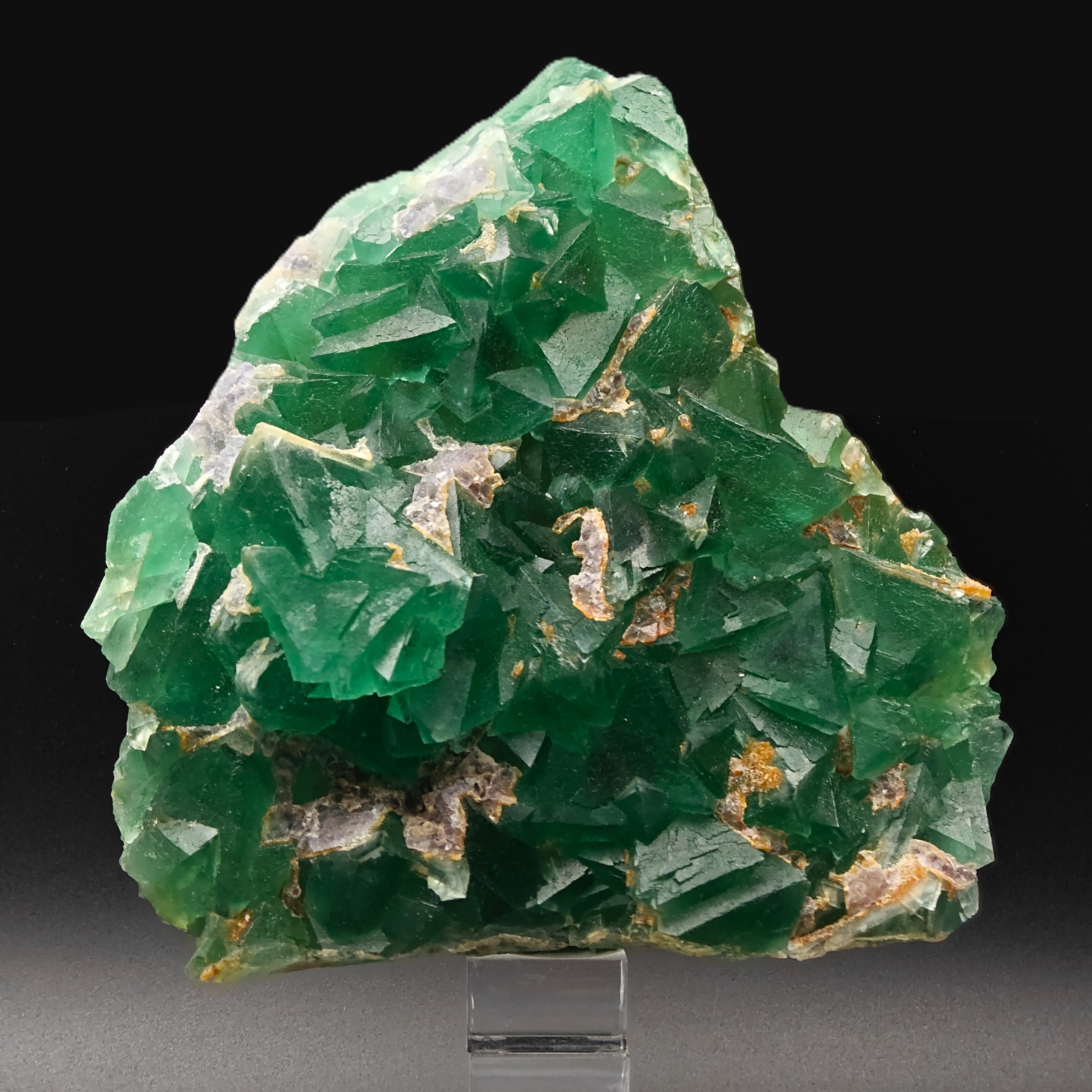 FLUORITE – Vivid Green Octahedral Crystals with Phantoms, China
