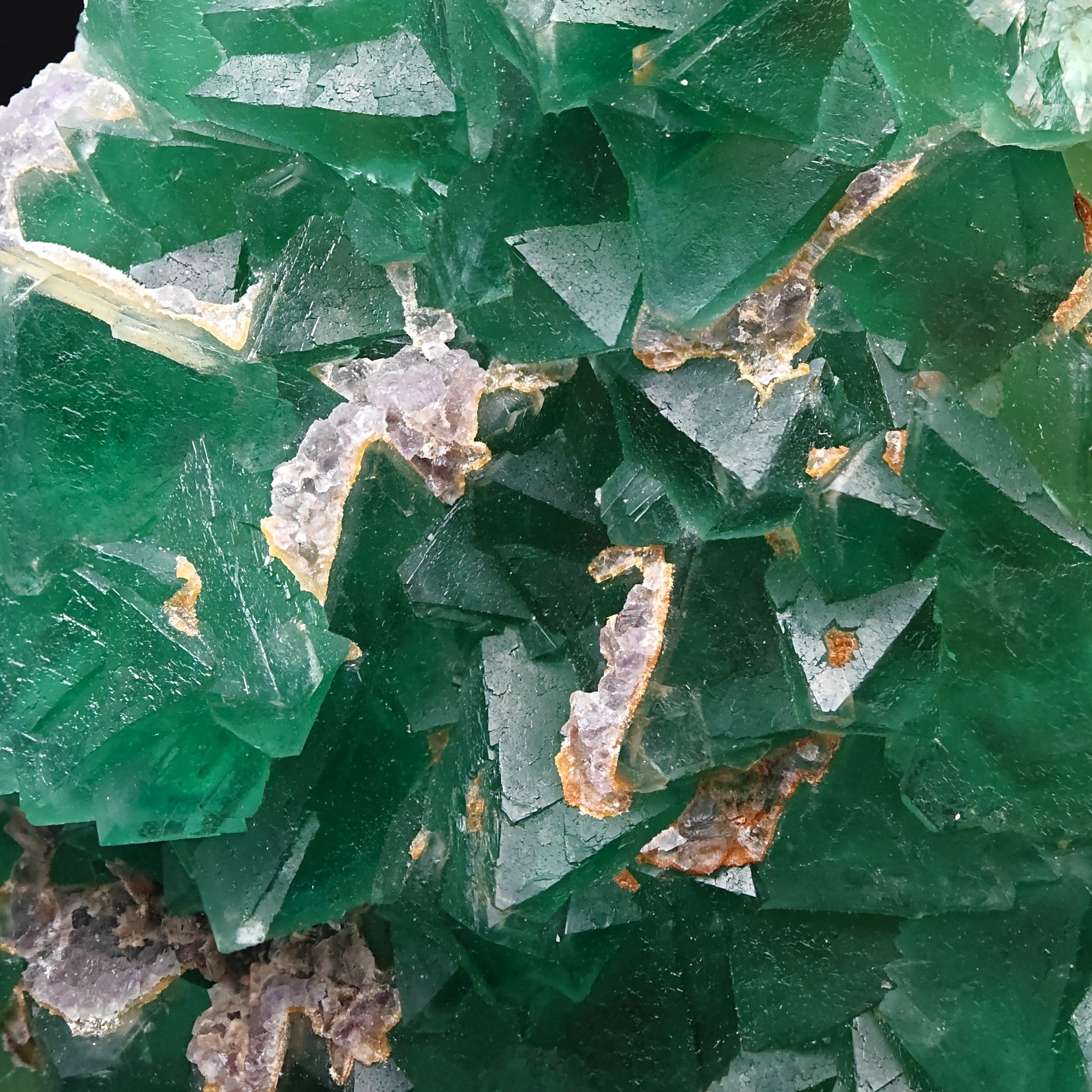 FLUORITE – Vivid Green Octahedral Crystals with Phantoms, China