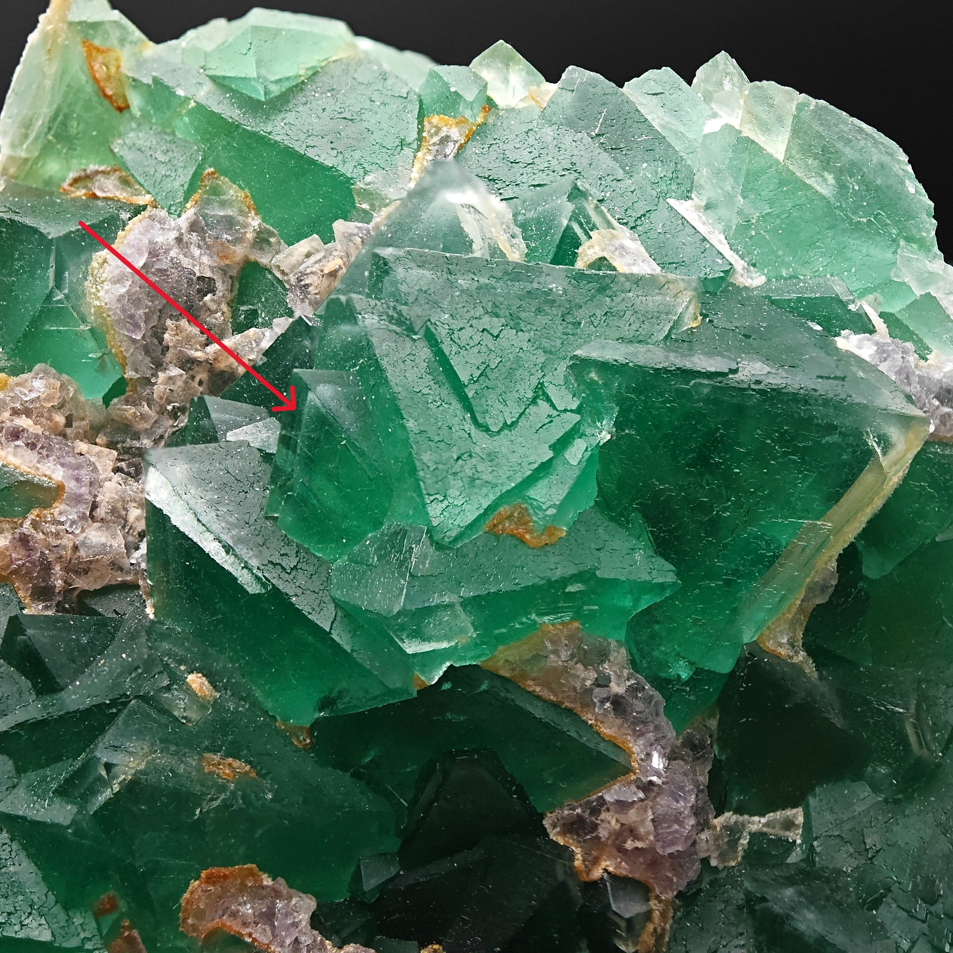 FLUORITE – Vivid Green Octahedral Crystals with Phantoms, China
